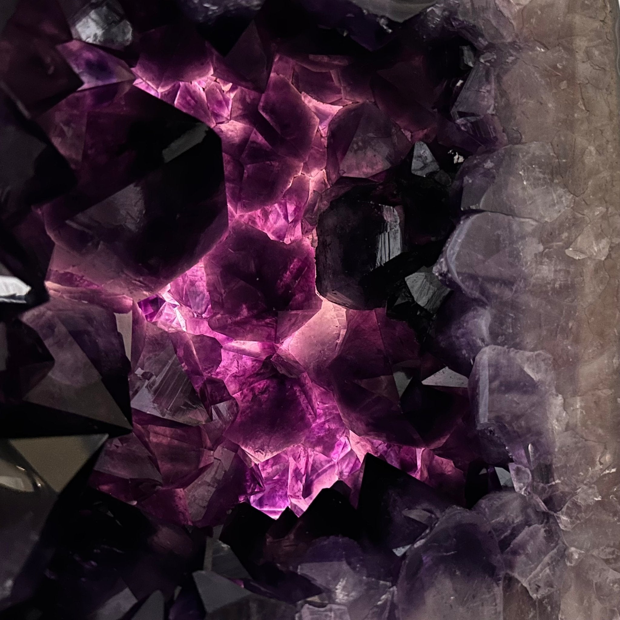 Super Quality Amethyst Cluster on Rotating Stand, 129.6 lbs & 26.2" Tall #5492 - 0031 - Brazil GemsBrazil GemsSuper Quality Amethyst Cluster on Rotating Stand, 129.6 lbs & 26.2" Tall #5492 - 0031Clusters on Rotating Bases5492 - 0031