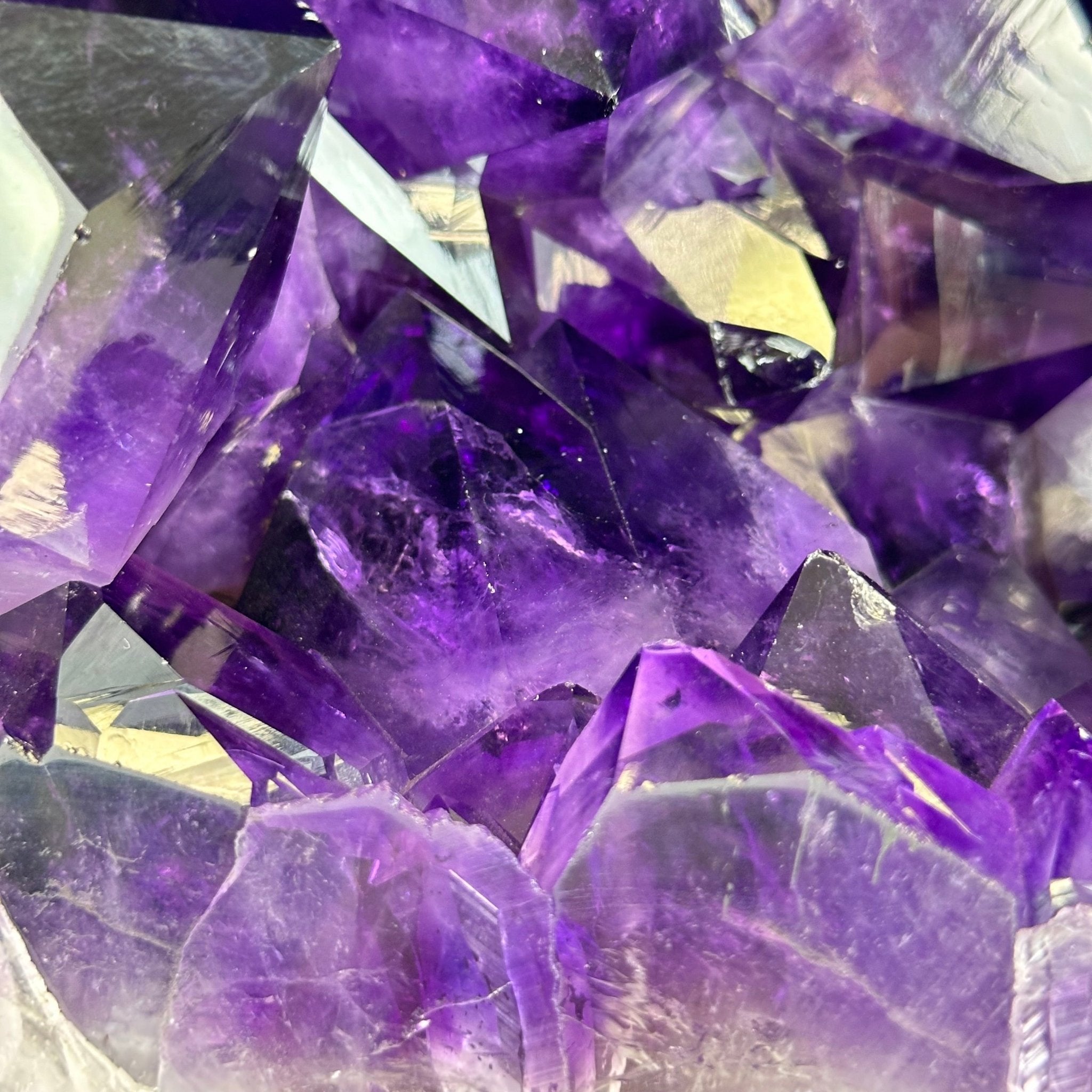 Super Quality Amethyst Cluster on Rotating Stand, 129.6 lbs & 26.2" Tall #5492 - 0031 - Brazil GemsBrazil GemsSuper Quality Amethyst Cluster on Rotating Stand, 129.6 lbs & 26.2" Tall #5492 - 0031Clusters on Rotating Bases5492 - 0031