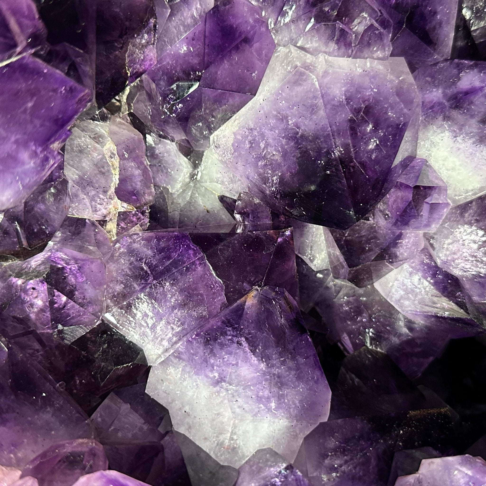 Super Quality Amethyst Cluster on Rotating Stand, 141 lbs & 32" Tall #5492-0029 - Brazil GemsBrazil GemsSuper Quality Amethyst Cluster on Rotating Stand, 141 lbs & 32" Tall #5492-0029Clusters on Rotating Bases5492-0029