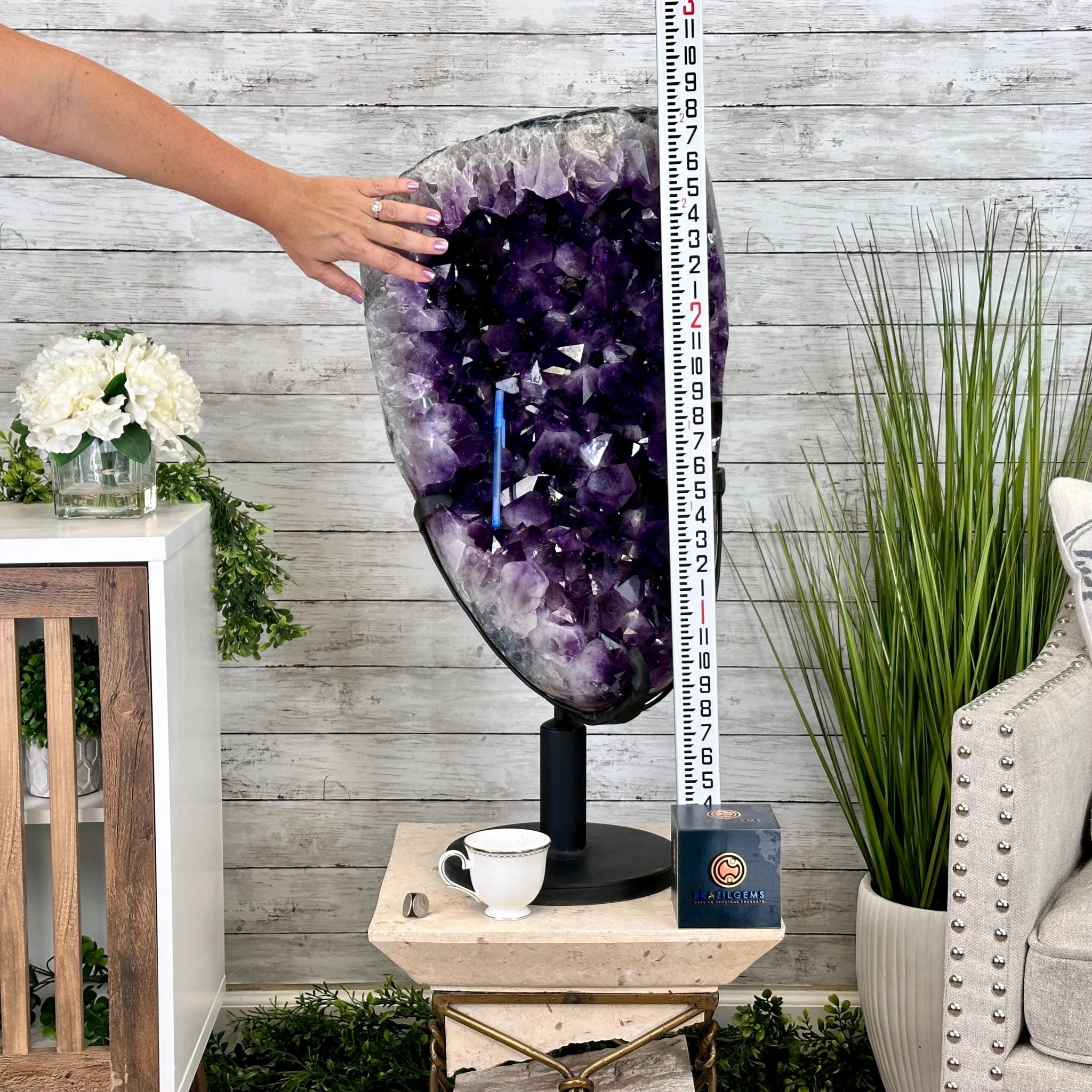 Super Quality Amethyst Cluster on Rotating Stand, 141 lbs & 32" Tall #5492-0029 - Brazil GemsBrazil GemsSuper Quality Amethyst Cluster on Rotating Stand, 141 lbs & 32" Tall #5492-0029Clusters on Rotating Bases5492-0029