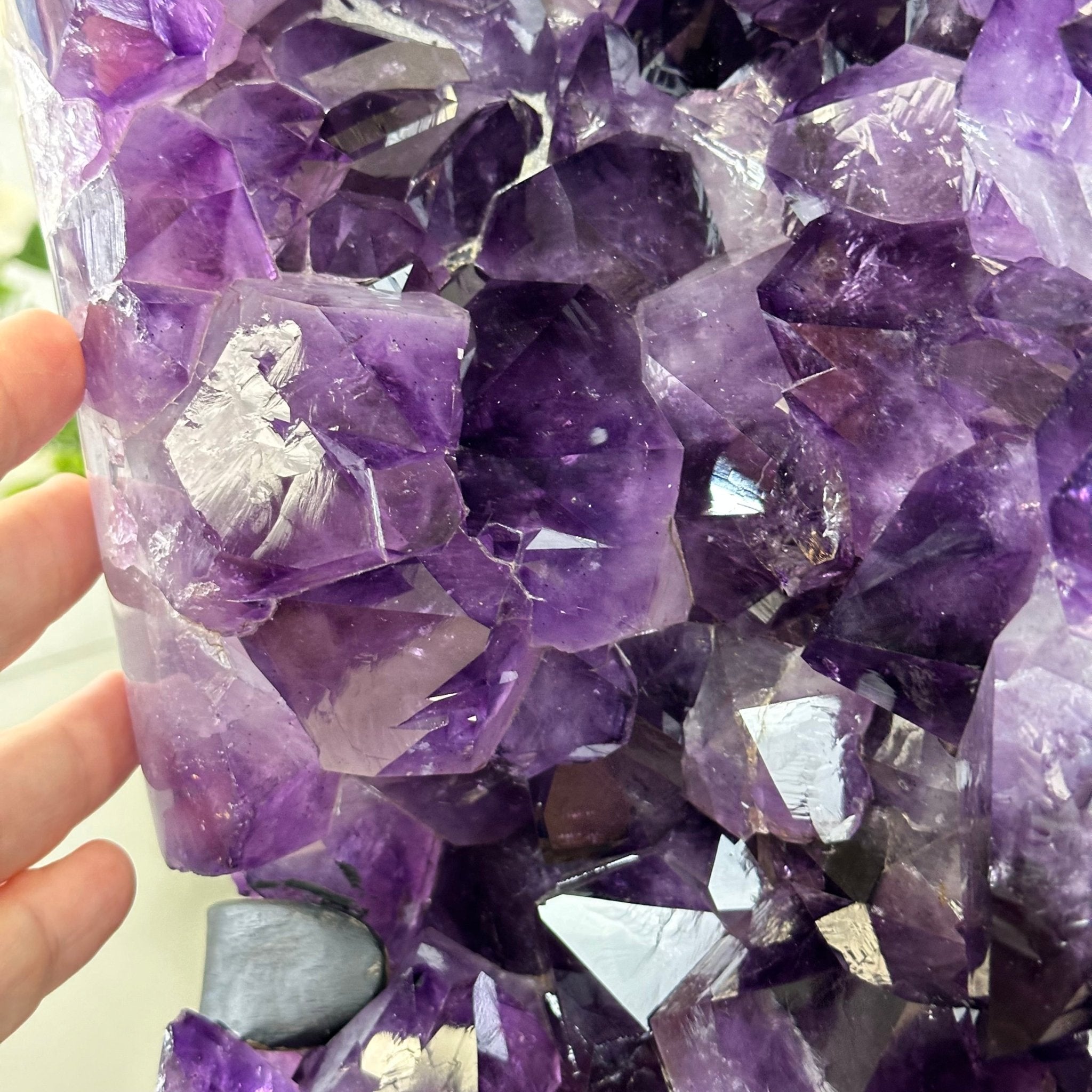 Super Quality Amethyst Cluster on Rotating Stand, 141 lbs & 32" Tall #5492-0029 - Brazil GemsBrazil GemsSuper Quality Amethyst Cluster on Rotating Stand, 141 lbs & 32" Tall #5492-0029Clusters on Rotating Bases5492-0029