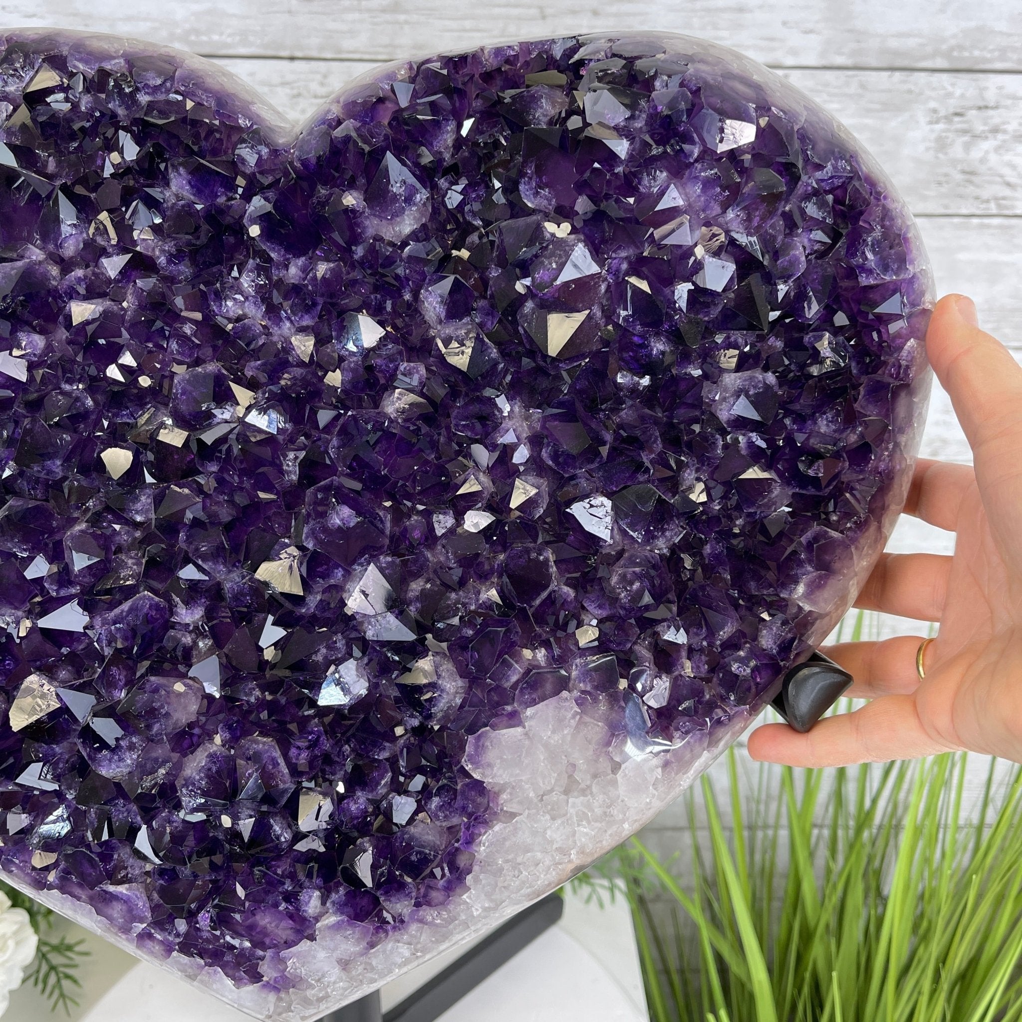 Super Quality Amethyst Heart Geode, metal stand, 38.5 lbs & 22.25" Tall #5463-0038 by Brazil Gems - Brazil GemsBrazil GemsSuper Quality Amethyst Heart Geode, metal stand, 38.5 lbs & 22.25" Tall #5463-0038 by Brazil GemsHearts5463-0038