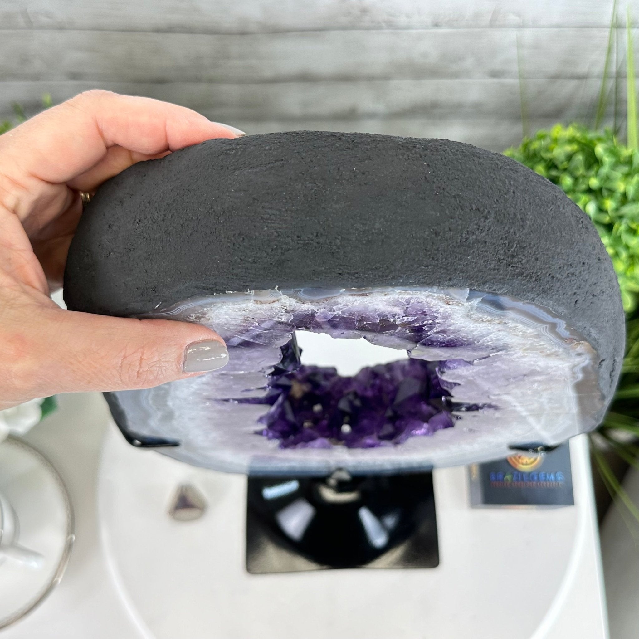 Super Quality Amethyst Portal by Brazil Gems®, 13.9 lbs & 16.9" Tall #5606-0096 - Brazil GemsBrazil GemsSuper Quality Amethyst Portal by Brazil Gems®, 13.9 lbs & 16.9" Tall #5606-0096Portals on Fixed Bases5606-0096