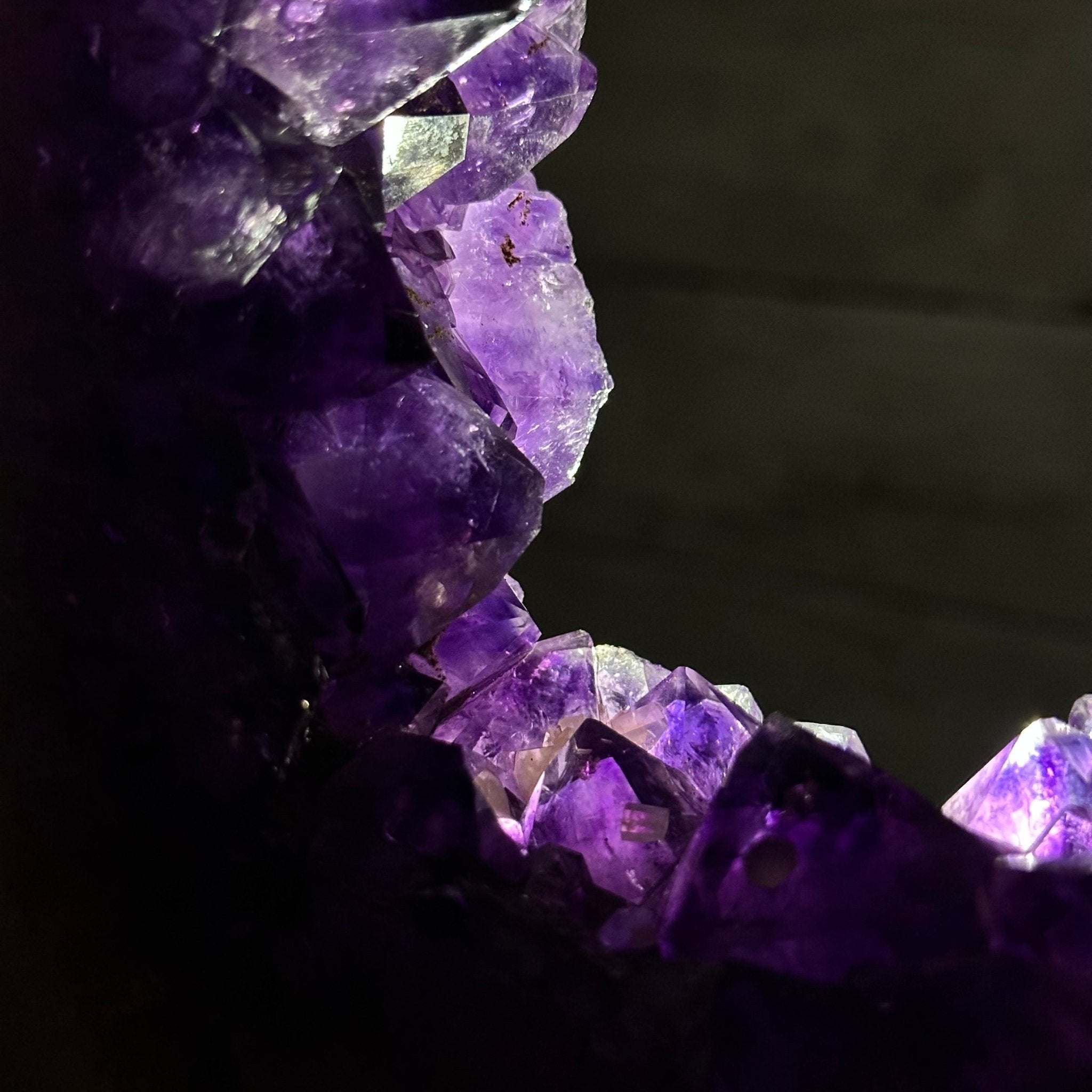 Super Quality Amethyst Portal by Brazil Gems®, 13.9 lbs & 16.9" Tall #5606-0096 - Brazil GemsBrazil GemsSuper Quality Amethyst Portal by Brazil Gems®, 13.9 lbs & 16.9" Tall #5606-0096Portals on Fixed Bases5606-0096