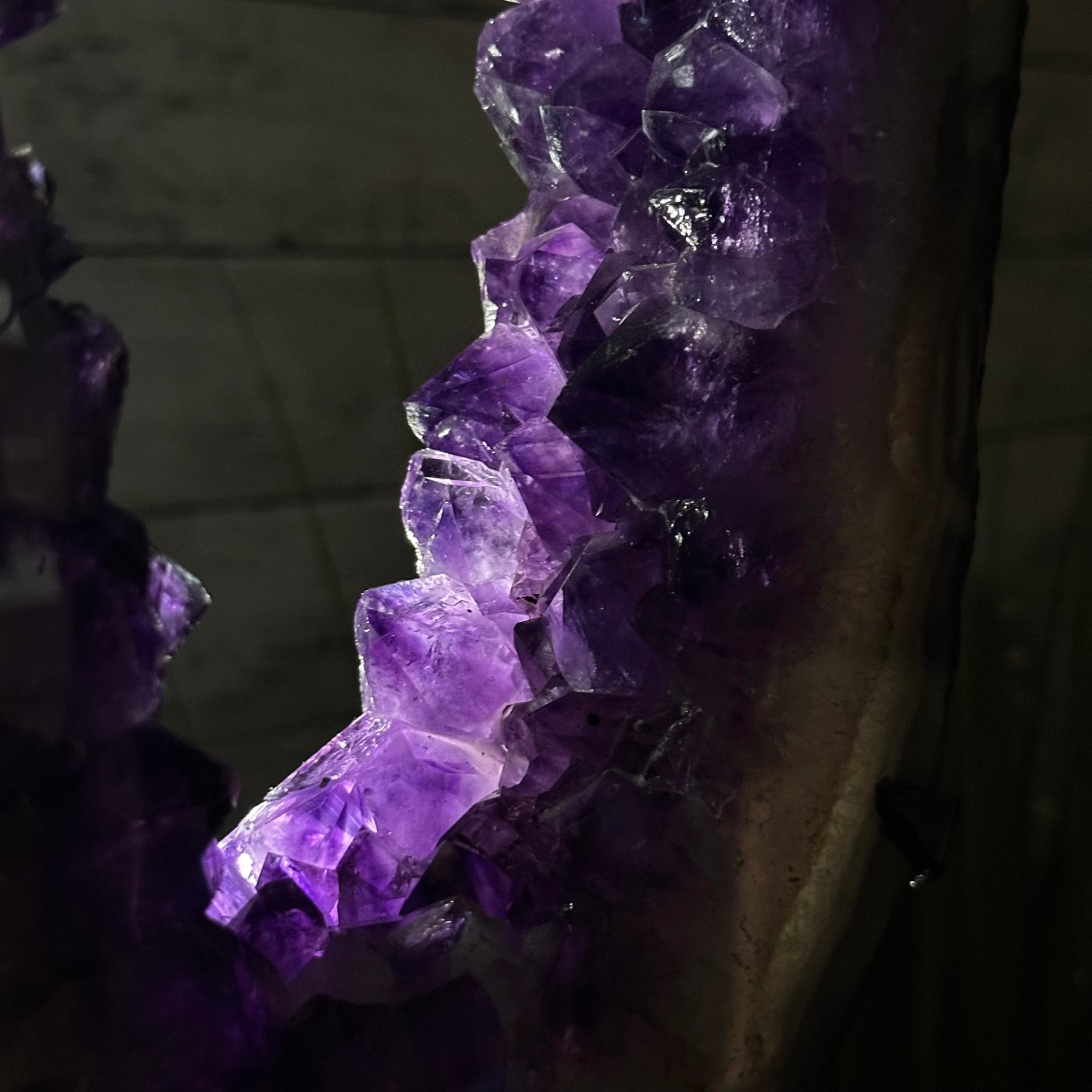 Super Quality Amethyst Portal by Brazil Gems®, 14.2 lbs & 17.6" Tall #5606-0098 - Brazil GemsBrazil GemsSuper Quality Amethyst Portal by Brazil Gems®, 14.2 lbs & 17.6" Tall #5606-0098Portals on Fixed Bases5606-0098