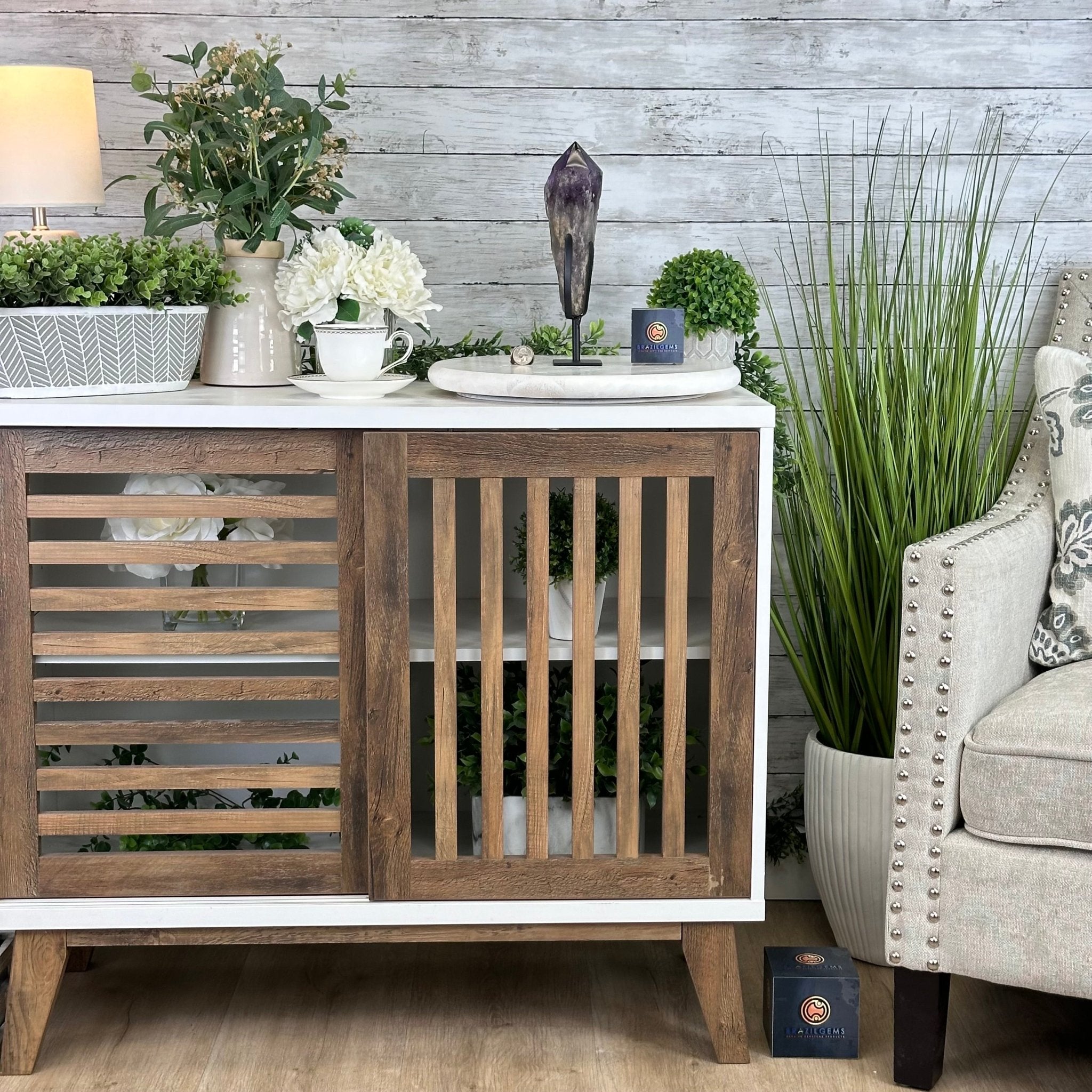 Super Quality Amethyst Wand on a Metal Stand, 1.9 lbs & 10.4" Tall #3123AM-007 - Brazil GemsBrazil GemsSuper Quality Amethyst Wand on a Metal Stand, 1.9 lbs & 10.4" Tall #3123AM-007Clusters on Fixed Bases3123AM-007