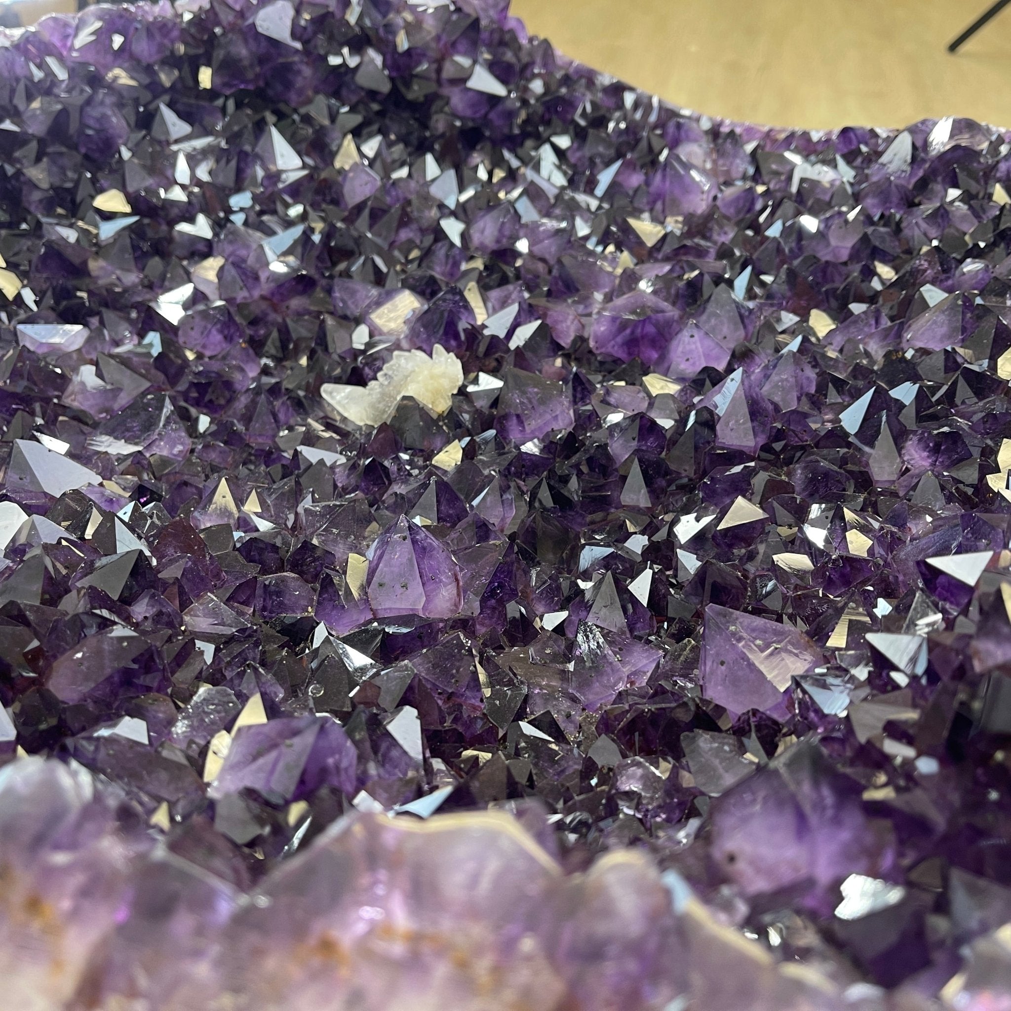 Super Quality Brazilian Amethyst Coffee Table, 152.1 lbs & 16" tall #1385-0080 by Brazil Gems - Brazil GemsBrazil GemsSuper Quality Brazilian Amethyst Coffee Table, 152.1 lbs & 16" tall #1385-0080 by Brazil GemsTables: Coffee1385-0080