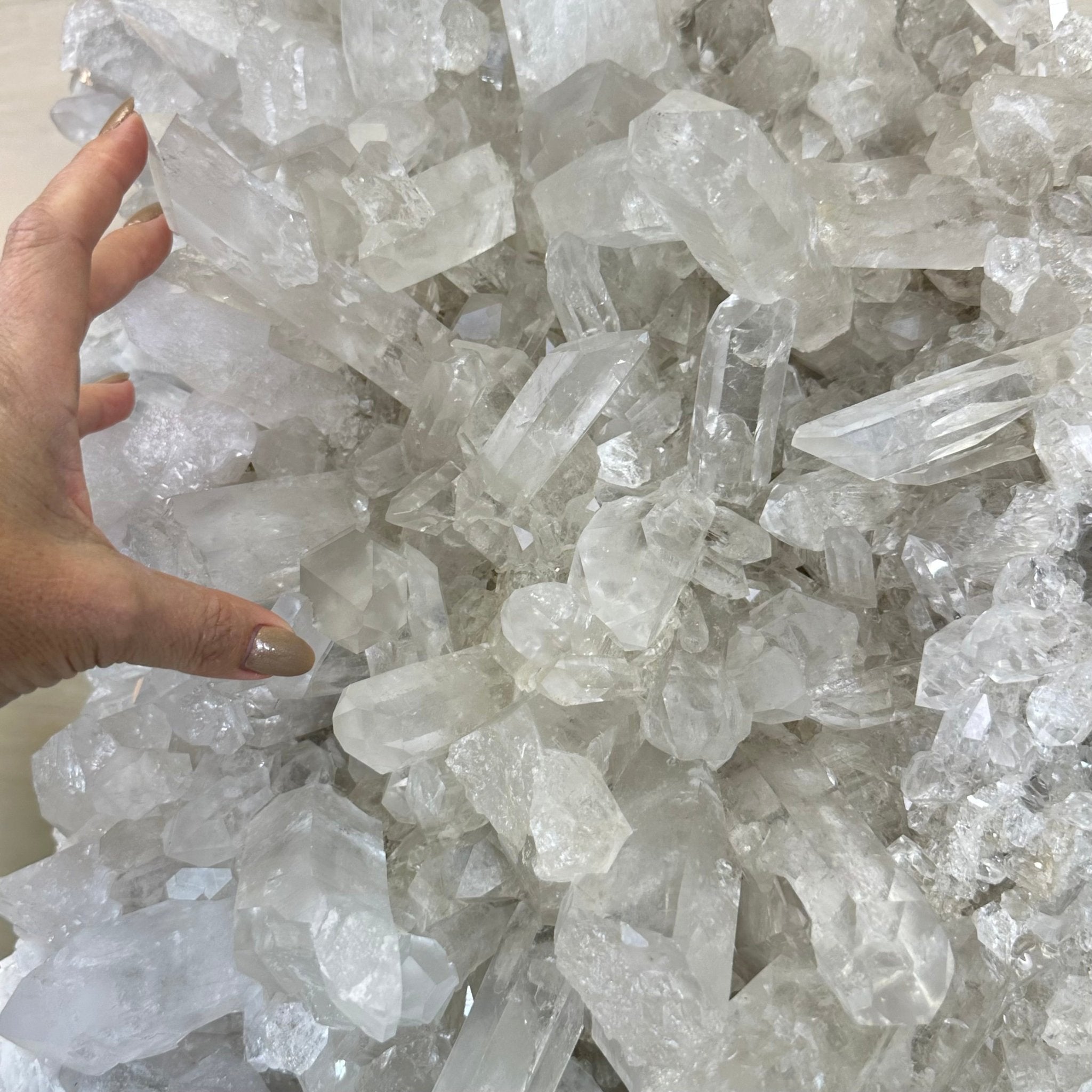 Super Quality Clear Quartz Cluster, Metal Stand, 84.5 lbs & 26.7" Tall 5495 - 0103 - Brazil GemsBrazil GemsSuper Quality Clear Quartz Cluster, Metal Stand, 84.5 lbs & 26.7" Tall 5495 - 0103Clusters on Fixed Bases5495 - 0103