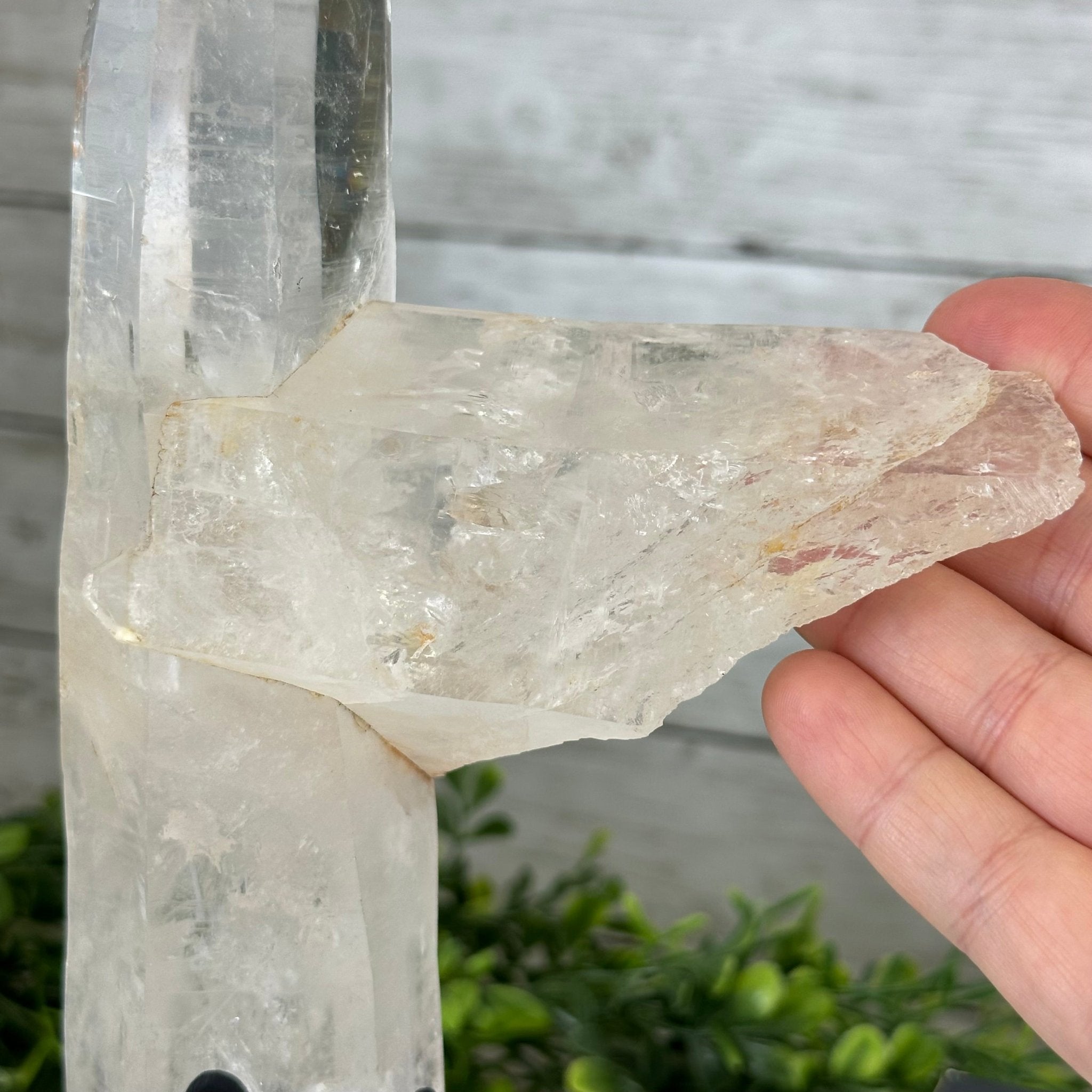 Super Quality Clear Quartz Point on a Metal Stand, 3 lbs & 12.1" Tall #3121CQ-003 - Brazil GemsBrazil GemsSuper Quality Clear Quartz Point on a Metal Stand, 3 lbs & 12.1" Tall #3121CQ-003Crystal Points3121CQ-003