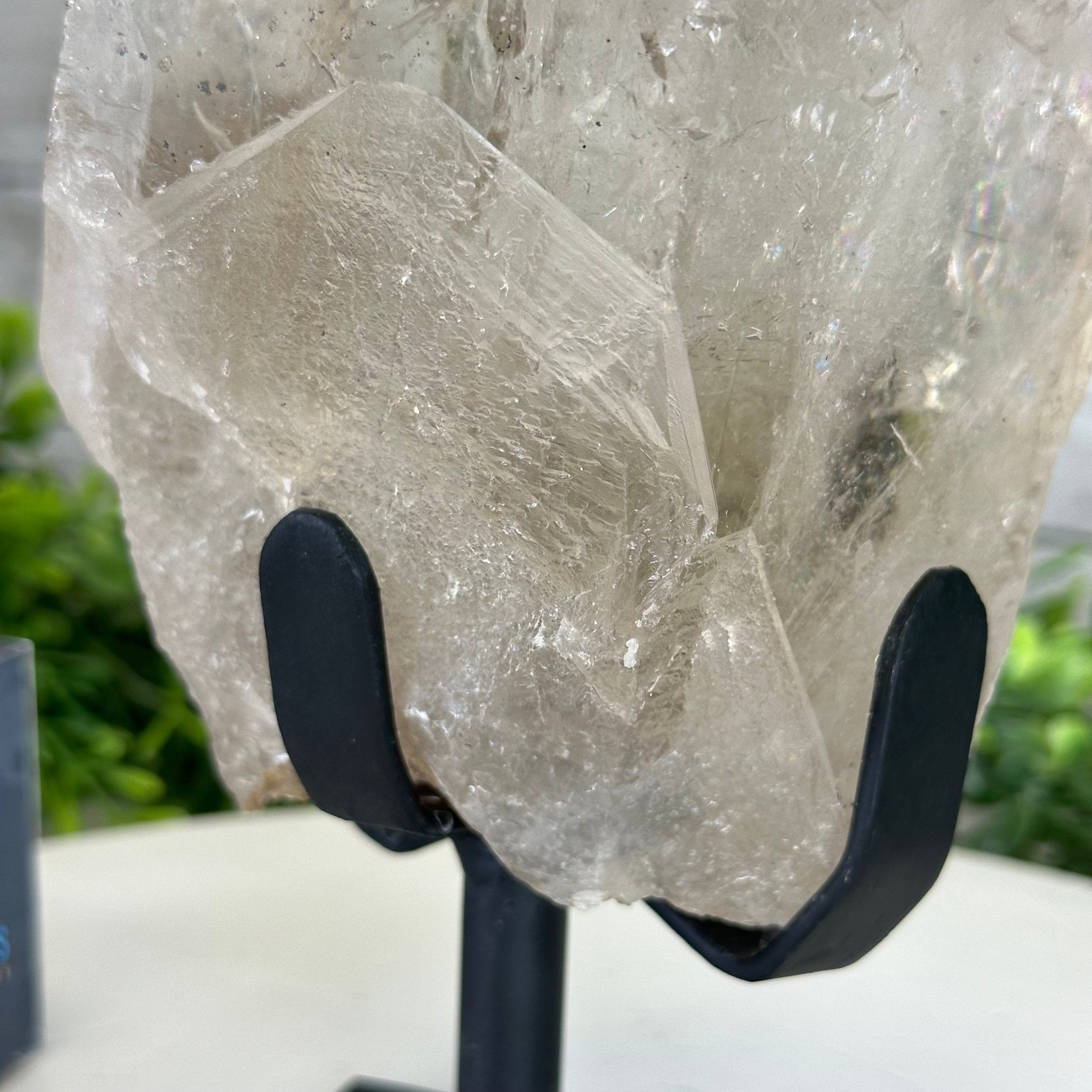 Super Quality Clear Quartz Point on a Metal Stand, 6 lbs & 9.1" Tall #3121CQ-009 - Brazil GemsBrazil GemsSuper Quality Clear Quartz Point on a Metal Stand, 6 lbs & 9.1" Tall #3121CQ-009Crystal Points3121CQ-009