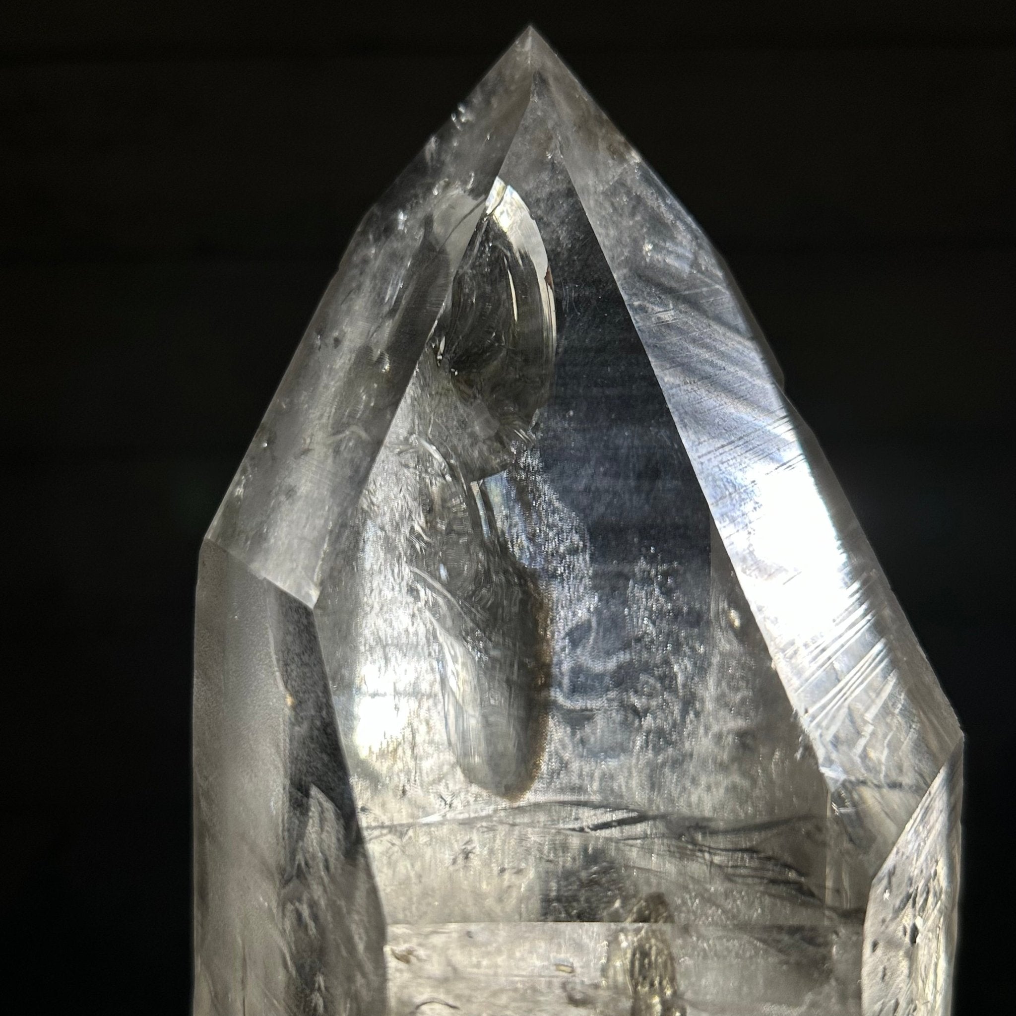 Super Quality Clear Quartz Point on a Metal Stand, 7.9 lbs & 11.4" Tall #3121CQ-010 - Brazil GemsBrazil GemsSuper Quality Clear Quartz Point on a Metal Stand, 7.9 lbs & 11.4" Tall #3121CQ-010Crystal Points3121CQ-010