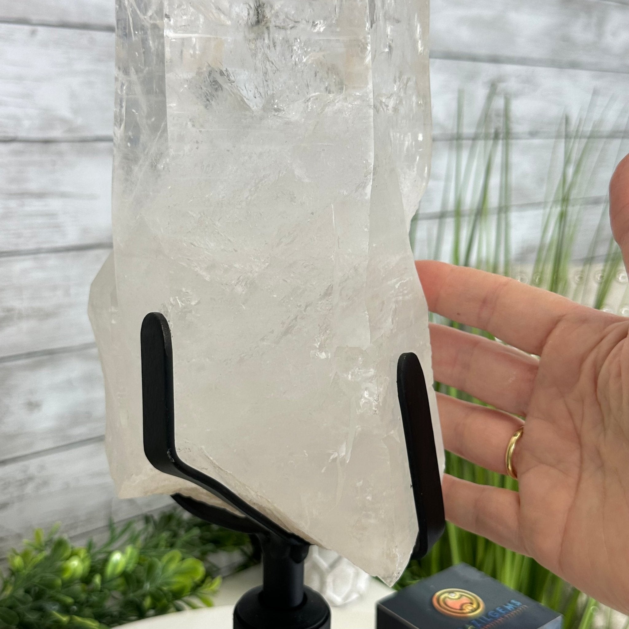 Super Quality Clear Quartz Point on a Rotating Stand, 15.9 lbs & 17.8" Tall #3120CQ-003 - Brazil GemsBrazil GemsSuper Quality Clear Quartz Point on a Rotating Stand, 15.9 lbs & 17.8" Tall #3120CQ-003Crystal Points3120CQ-003