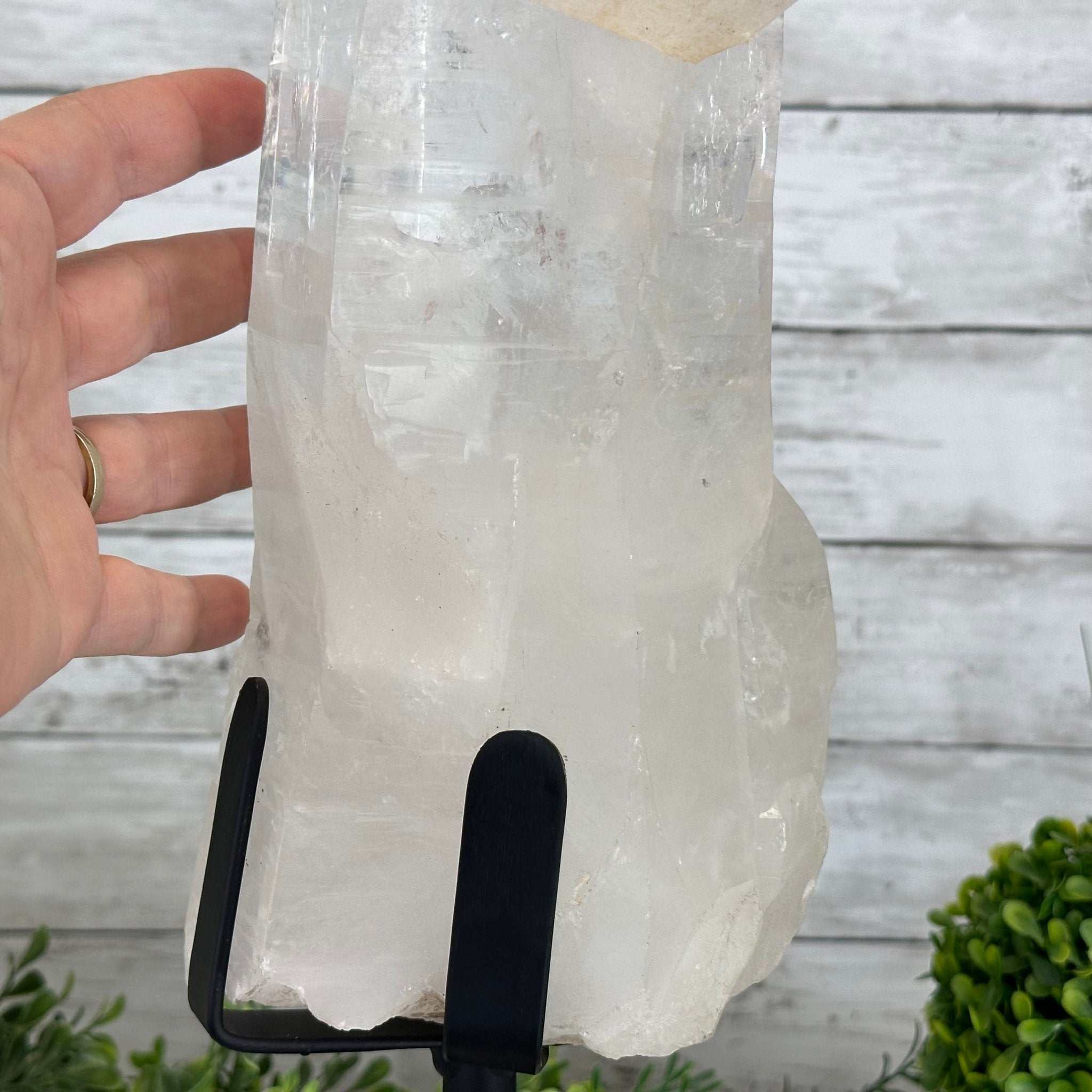 Super Quality Clear Quartz Point on a Rotating Stand, 15.9 lbs & 17.8" Tall #3120CQ-003 - Brazil GemsBrazil GemsSuper Quality Clear Quartz Point on a Rotating Stand, 15.9 lbs & 17.8" Tall #3120CQ-003Crystal Points3120CQ-003