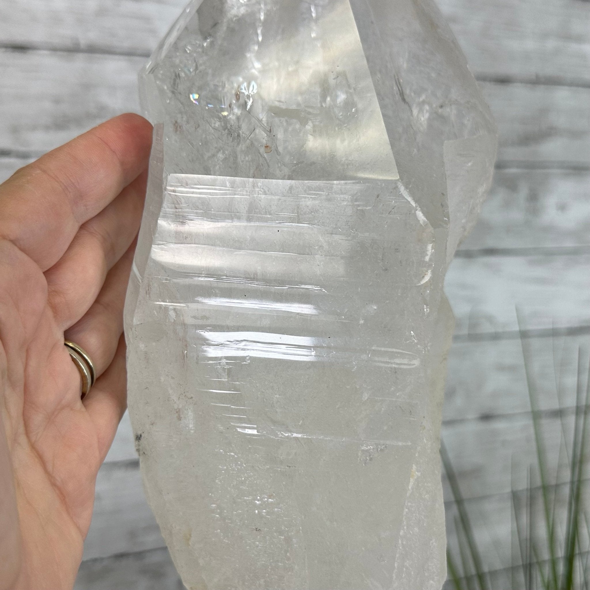 Super Quality Clear Quartz Point on a Rotating Stand, 16.5 lbs & 21.6" Tall #3120CQ-004 - Brazil GemsBrazil GemsSuper Quality Clear Quartz Point on a Rotating Stand, 16.5 lbs & 21.6" Tall #3120CQ-004Crystal Points3120CQ-004