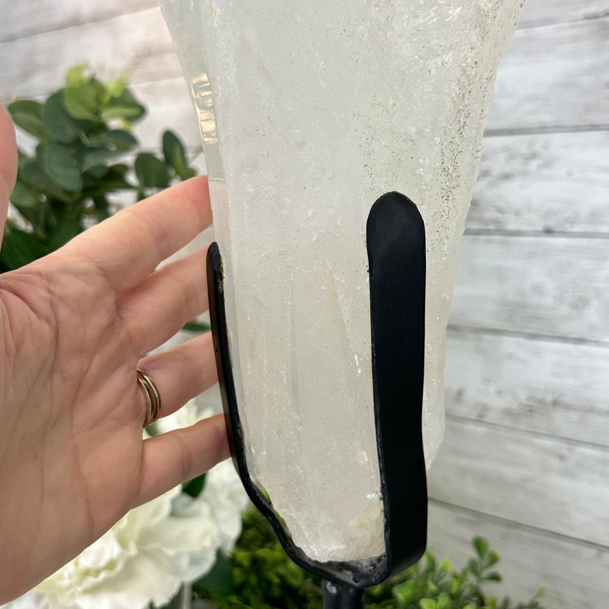 Super Quality Clear Quartz Point on a Rotating Stand, 16.5 lbs & 21.6" Tall #3120CQ-004 - Brazil GemsBrazil GemsSuper Quality Clear Quartz Point on a Rotating Stand, 16.5 lbs & 21.6" Tall #3120CQ-004Crystal Points3120CQ-004