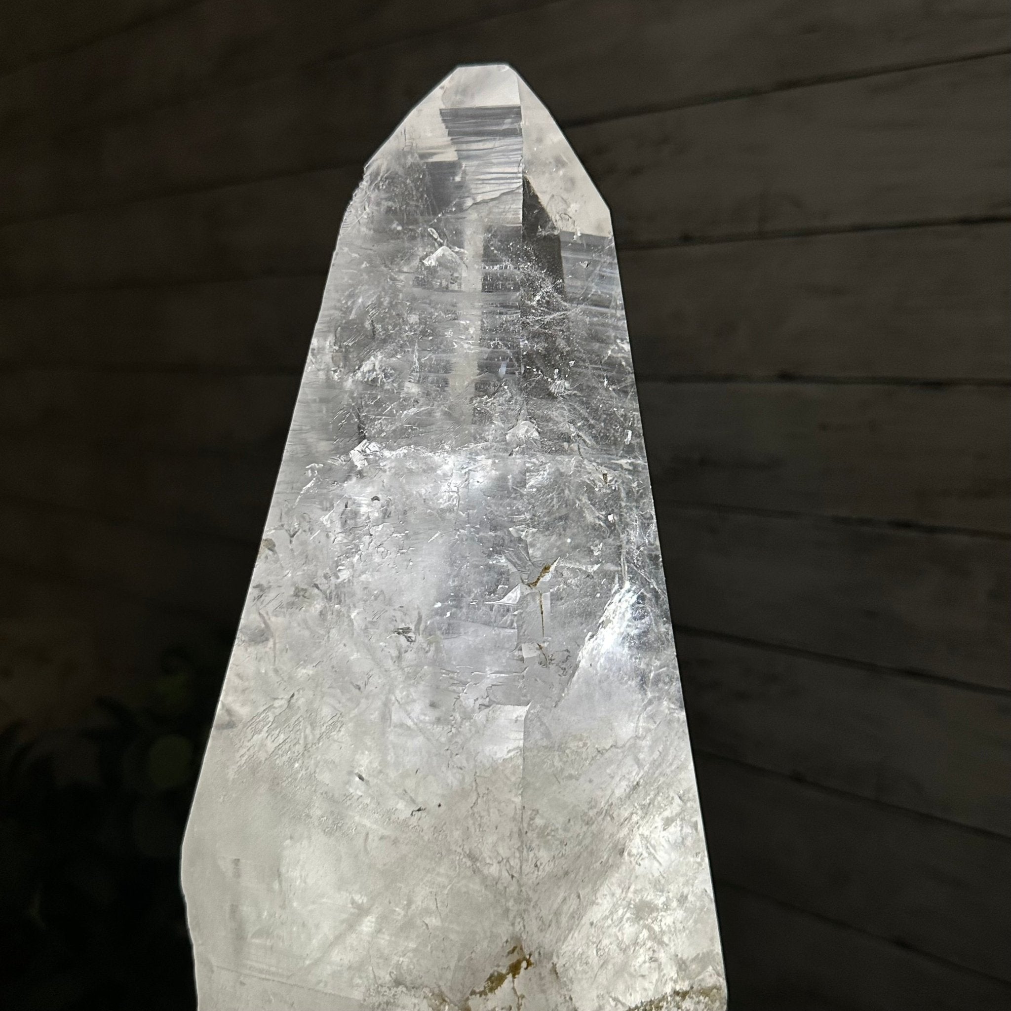 Super Quality Clear Quartz Point on a Rotating Stand, 28.9 lbs & 25.4" Tall #3120CQ-006 - Brazil GemsBrazil GemsSuper Quality Clear Quartz Point on a Rotating Stand, 28.9 lbs & 25.4" Tall #3120CQ-006Crystal Points3120CQ-006