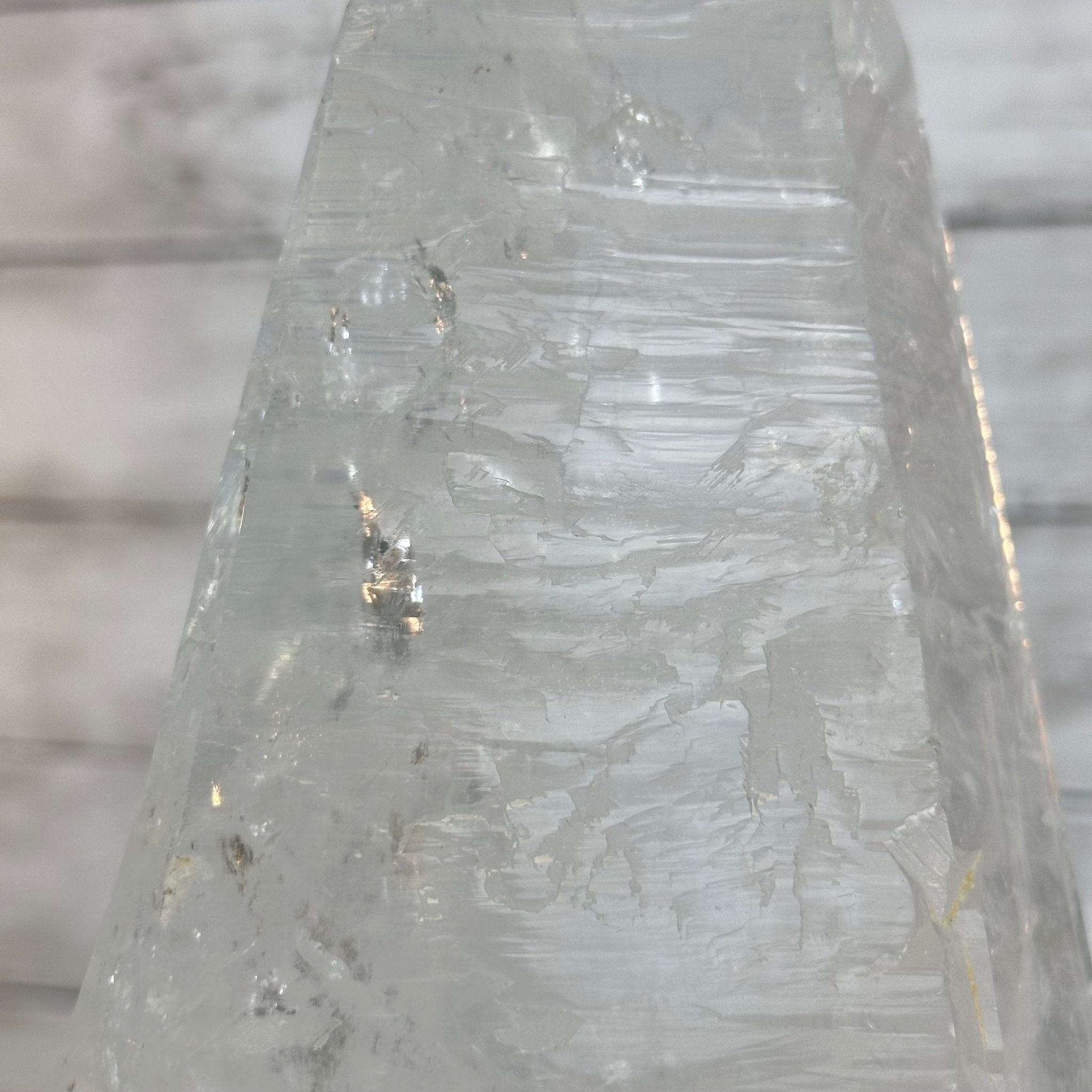 Super Quality Clear Quartz Point on a Rotating Stand, 28.9 lbs & 25.4" Tall #3120CQ-006 - Brazil GemsBrazil GemsSuper Quality Clear Quartz Point on a Rotating Stand, 28.9 lbs & 25.4" Tall #3120CQ-006Crystal Points3120CQ-006