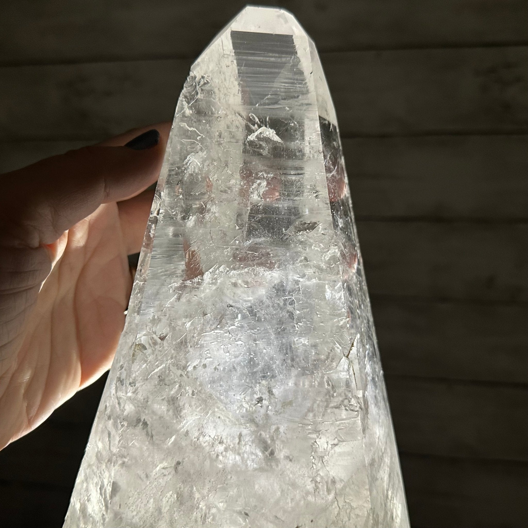 Super Quality Clear Quartz Point on a Rotating Stand, 28.9 lbs & 25.4" Tall #3120CQ-006 - Brazil GemsBrazil GemsSuper Quality Clear Quartz Point on a Rotating Stand, 28.9 lbs & 25.4" Tall #3120CQ-006Crystal Points3120CQ-006