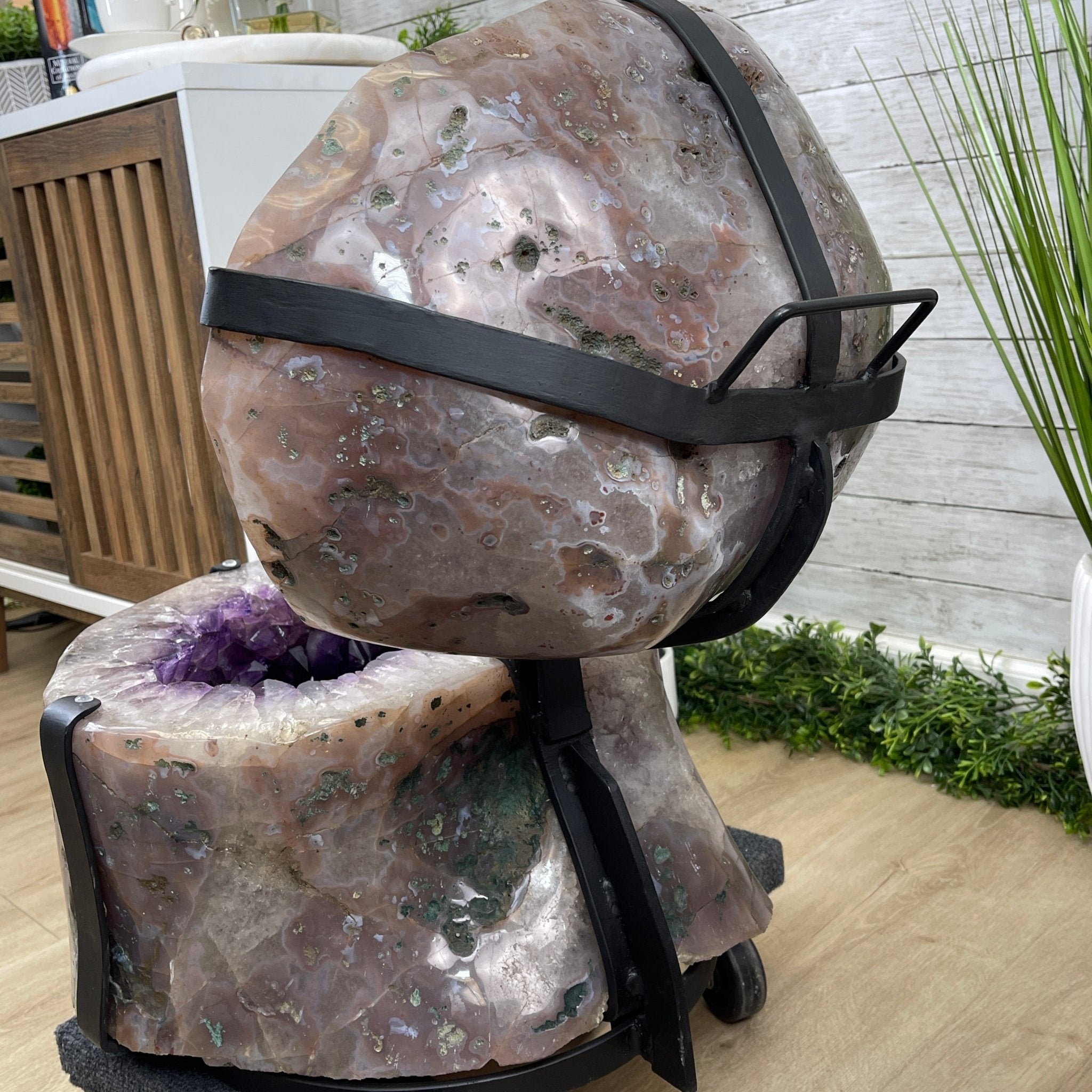 Super Quality Polished Amethyst "Jewelry Box", Clam Shell style Lid, 187.4 lbs & 24" tall, Model #5656-0007 by Brazil Gems - Brazil GemsBrazil GemsSuper Quality Polished Amethyst "Jewelry Box", Clam Shell style Lid, 187.4 lbs & 24" tall, Model #5656-0007 by Brazil GemsGeode Jewelry Boxes5656-0007