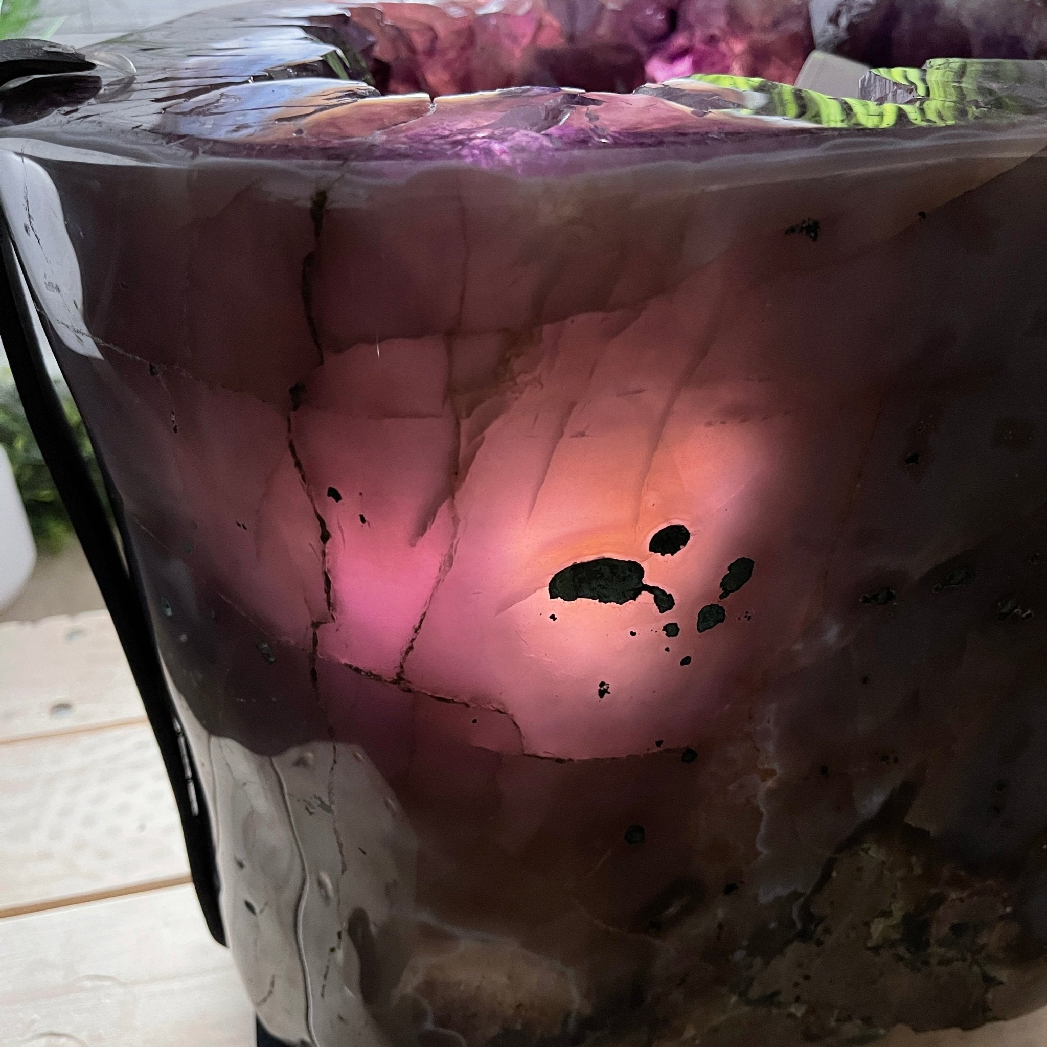 Super Quality Polished Amethyst "Jewelry Box", Clam Shell style Lid, 189.6 lbs & 25.5" tall, Model #5656-0008 by Brazil Gems - Brazil GemsBrazil GemsSuper Quality Polished Amethyst "Jewelry Box", Clam Shell style Lid, 189.6 lbs & 25.5" tall, Model #5656-0008 by Brazil GemsGeode Jewelry Boxes5656-0008