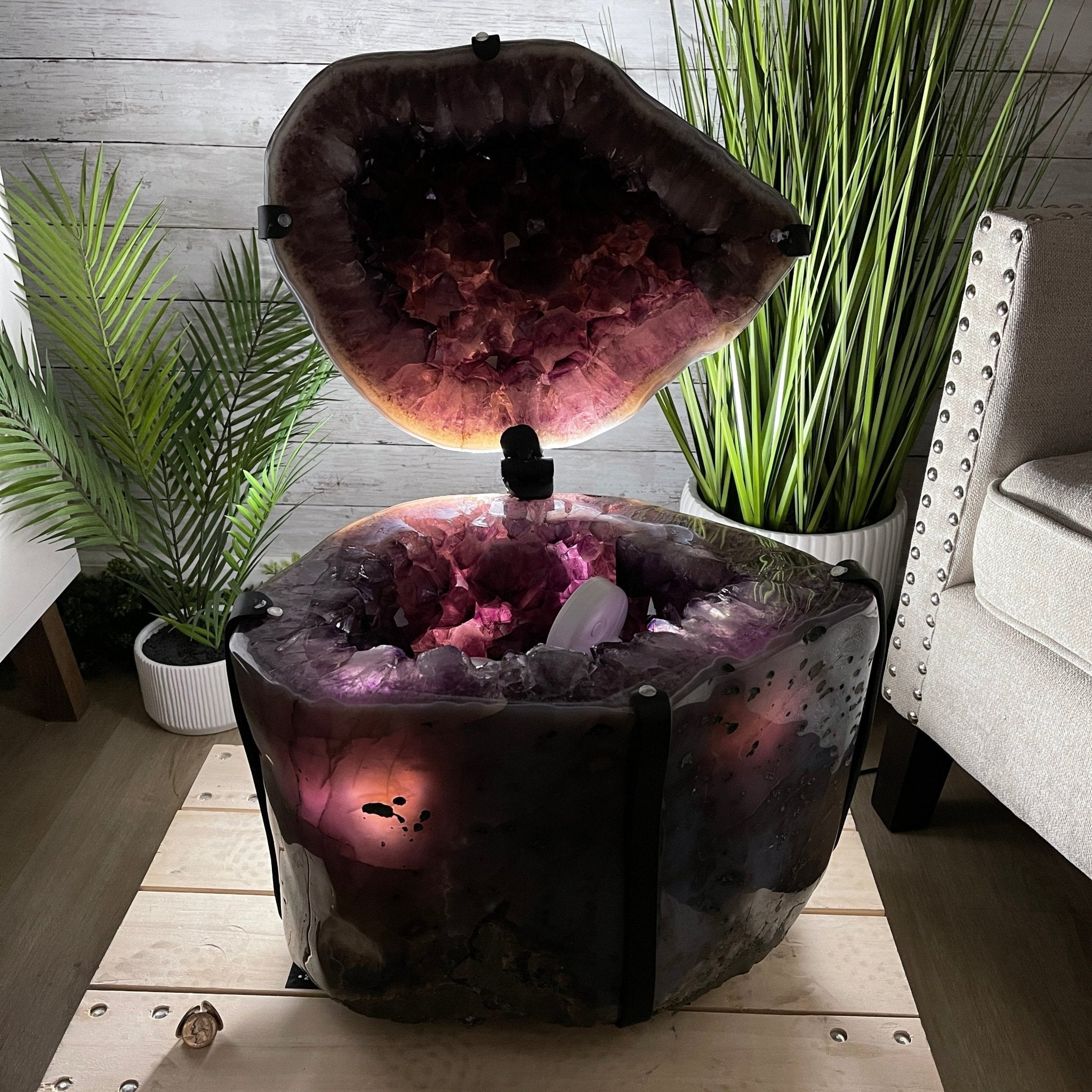 Super Quality Polished Amethyst "Jewelry Box", Clam Shell style Lid, 189.6 lbs & 25.5" tall, Model #5656-0008 by Brazil Gems - Brazil GemsBrazil GemsSuper Quality Polished Amethyst "Jewelry Box", Clam Shell style Lid, 189.6 lbs & 25.5" tall, Model #5656-0008 by Brazil GemsGeode Jewelry Boxes5656-0008