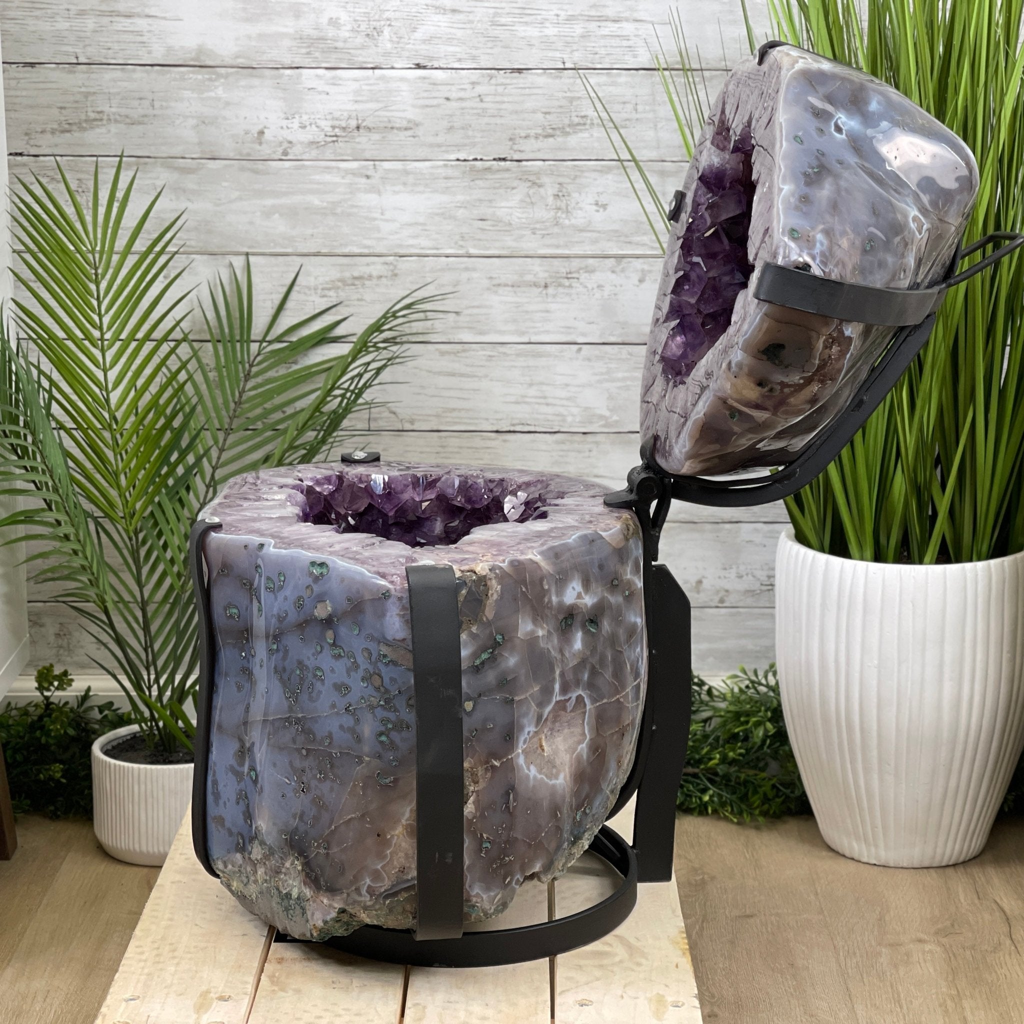 Super Quality Polished Amethyst "Jewelry Box", Clam Shell style Lid, 189.6 lbs & 25.5" tall, Model #5656-0008 by Brazil Gems - Brazil GemsBrazil GemsSuper Quality Polished Amethyst "Jewelry Box", Clam Shell style Lid, 189.6 lbs & 25.5" tall, Model #5656-0008 by Brazil GemsGeode Jewelry Boxes5656-0008