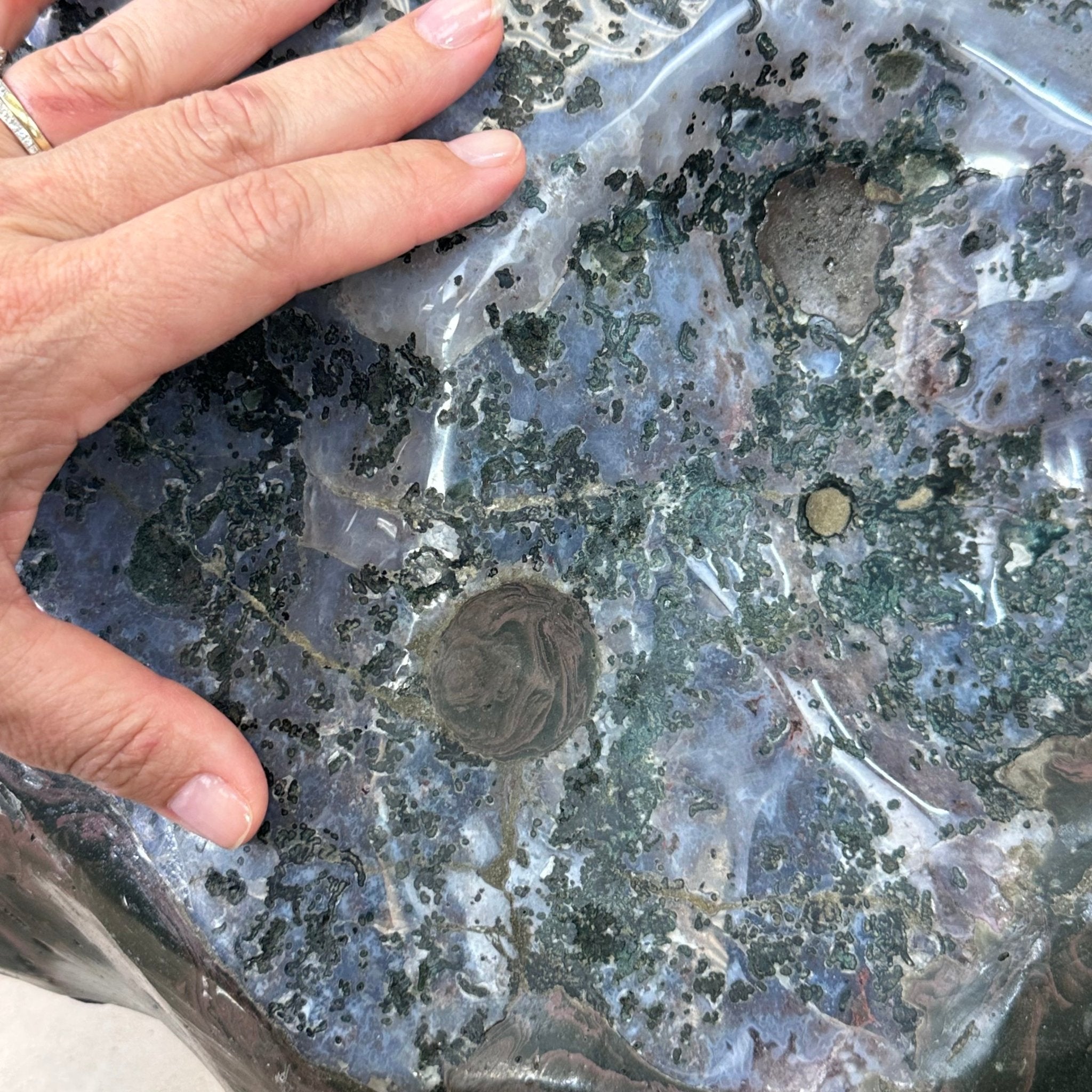 Super Quality Polished Brazilian Amethyst Cathedral, 140.1 lbs & 24.6" tall Model #5602-0201 by Brazil Gems - Brazil GemsBrazil GemsSuper Quality Polished Brazilian Amethyst Cathedral, 140.1 lbs & 24.6" tall Model #5602-0201 by Brazil GemsPolished Cathedrals5602-0201