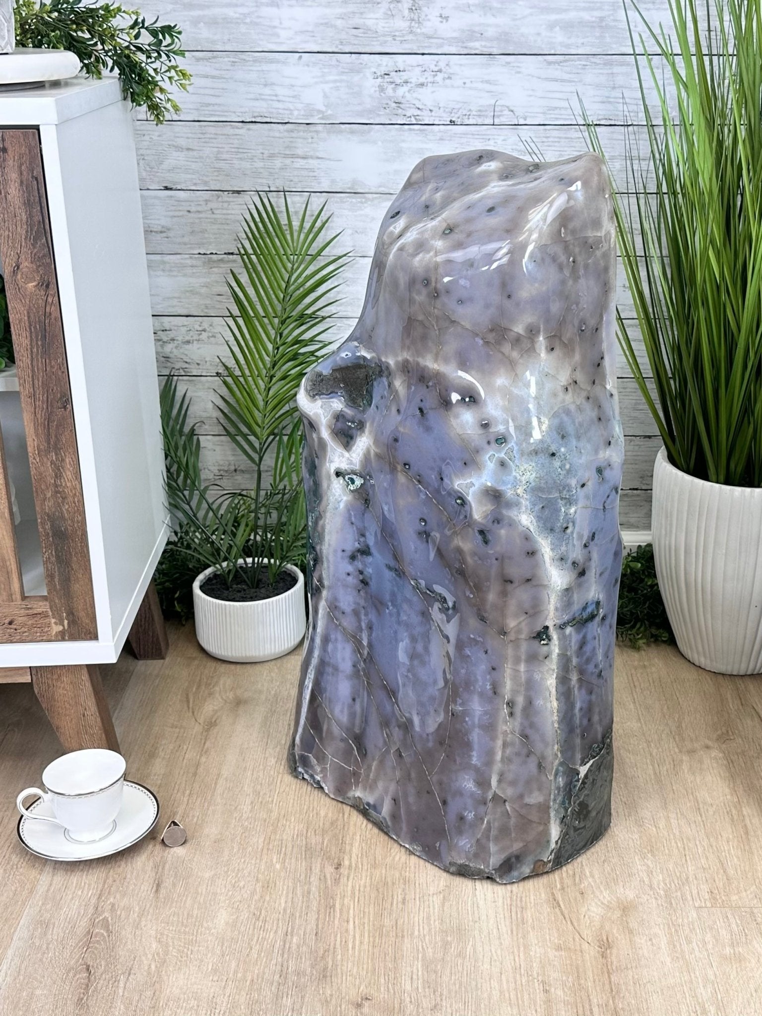 Super Quality Polished Brazilian Amethyst Cathedral, 184.3 lbs & 29.3" tall Model #5602-0082 by Brazil Gems - Brazil GemsBrazil GemsSuper Quality Polished Brazilian Amethyst Cathedral, 184.3 lbs & 29.3" tall Model #5602-0082 by Brazil GemsPolished Cathedrals5602-0082