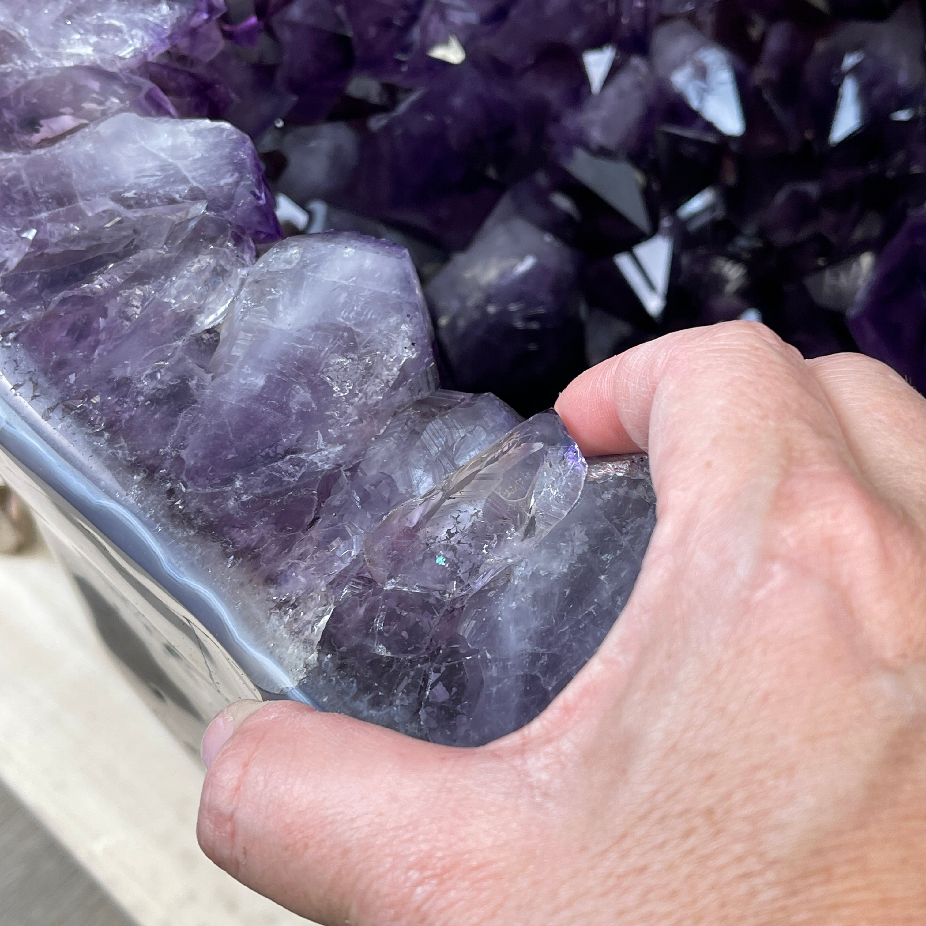Super Quality Polished Amethyst "Jewelry Box", Clam Shell style Lid, 189.6 lbs & 25.5" tall, Model #5656-0008 by Brazil Gems - Brazil GemsBrazil GemsSuper Quality Polished Amethyst "Jewelry Box", Clam Shell style Lid, 189.6 lbs & 25.5" tall, Model #5656-0008 by Brazil GemsGeode Jewelry Boxes5656-0008