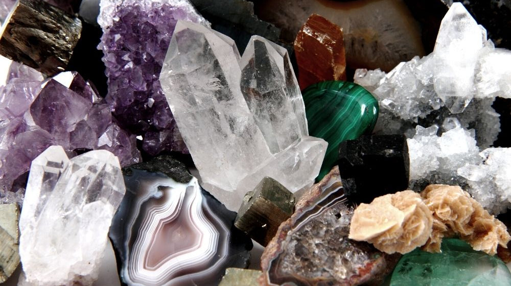 The History of Gemstones as Birthstones