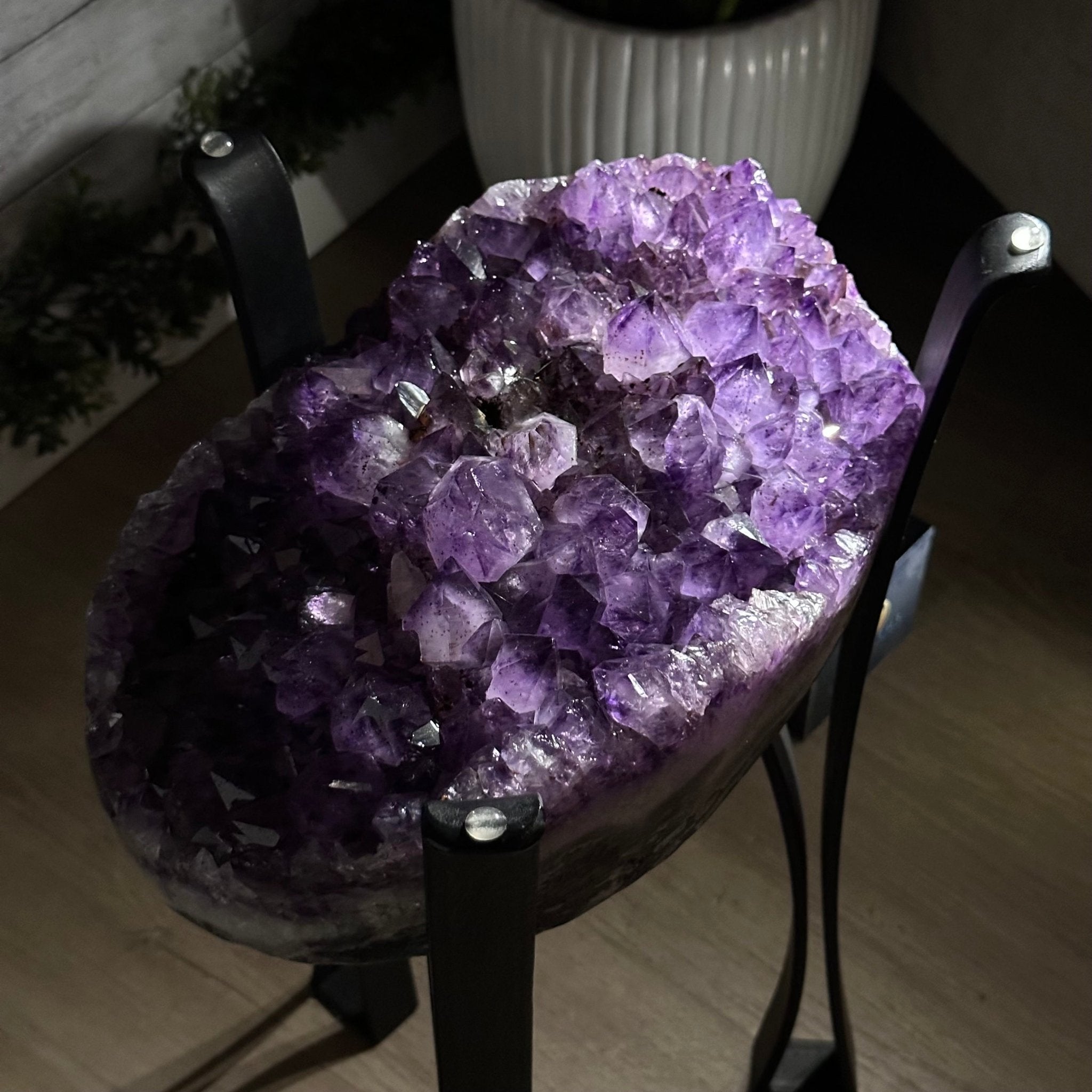 Brazilian Amethyst Geode Side Table, 38.4 lbs, 22" Tall #1384 - 0040 - Brazil GemsBrazil GemsBrazilian Amethyst Geode Side Table, 38.4 lbs, 22" Tall #1384 - 0040Tables: Side1384 - 0040