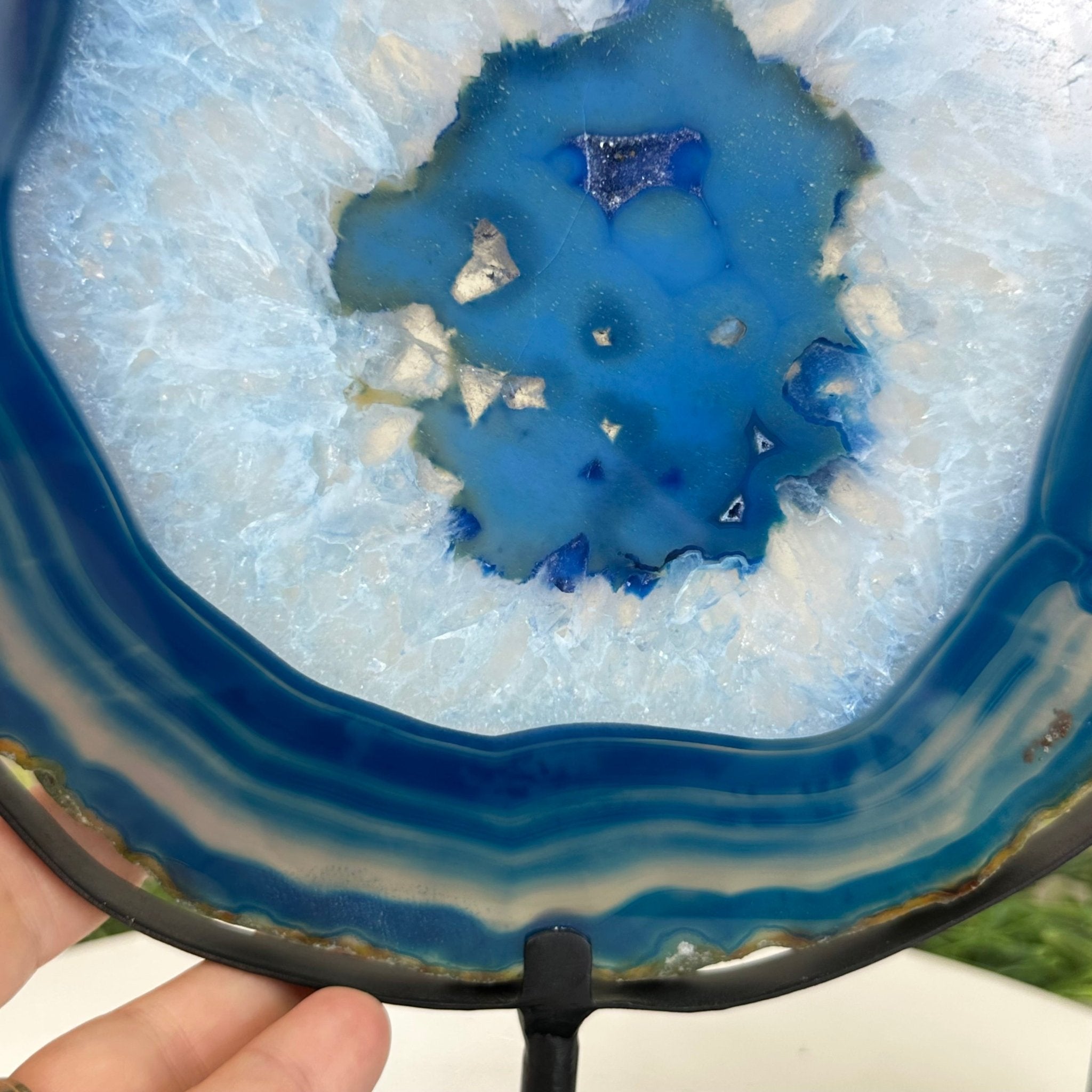 Brazilian Blue Agate Slice on a Metal Stand, 11.5" Tall #5055 - 0148 - Brazil GemsBrazil GemsBrazilian Blue Agate Slice on a Metal Stand, 11.5" Tall #5055 - 0148Slices on Fixed Bases5055 - 0148