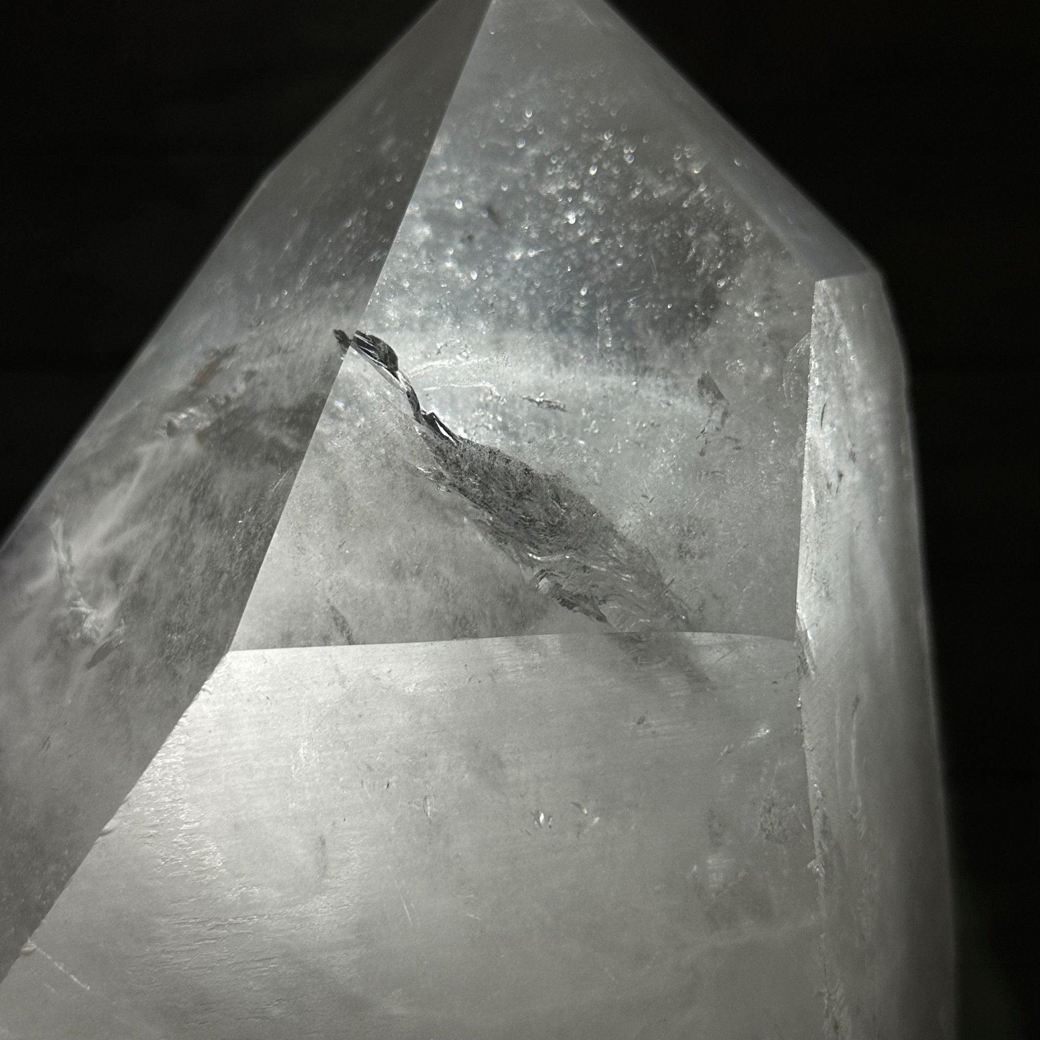 Clear Quartz Crystal Point on Rotating Base, 40.1 lbs & 18.4" Tall #3120CQ-008 - Brazil GemsBrazil GemsClear Quartz Crystal Point on Rotating Base, 40.1 lbs & 18.4" Tall #3120CQ-008Crystal Points3120CQ-008