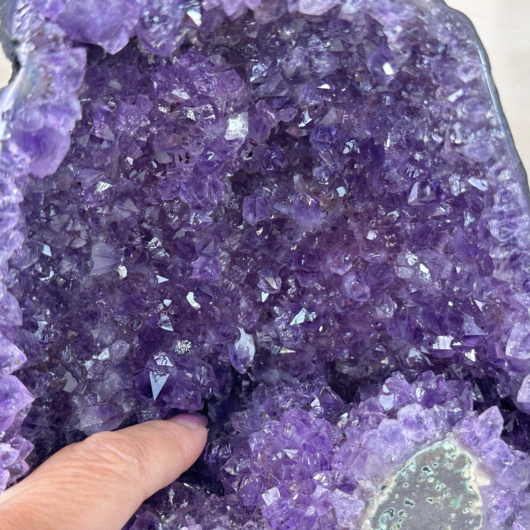 Extra Plus Quality Amethyst Cathedral, 6.4 lbs & 7.4" Tall #5601 - 1424 - Brazil GemsBrazil GemsExtra Plus Quality Amethyst Cathedral, 6.4 lbs & 7.4" Tall #5601 - 1424Cathedrals5601 - 1424