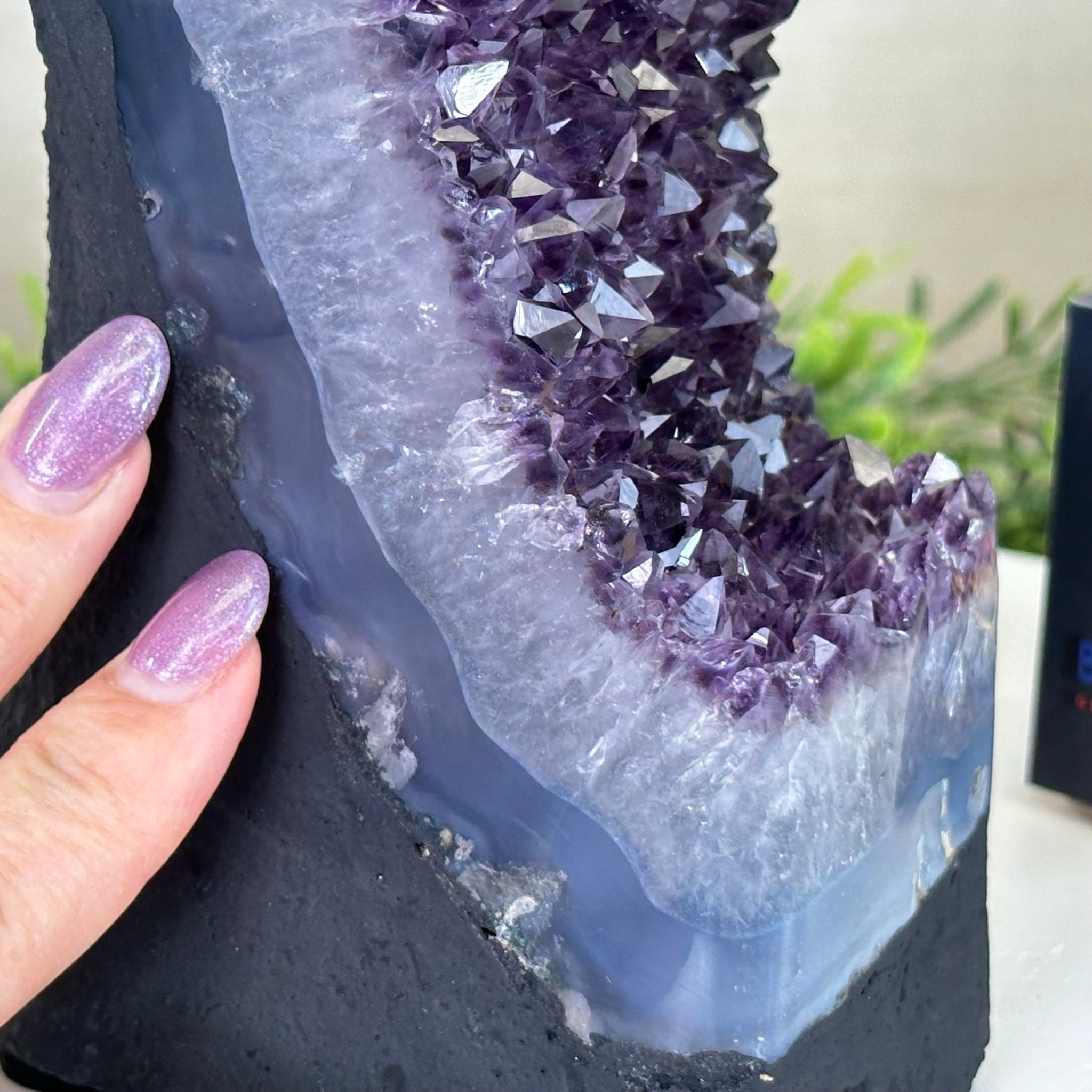 Extra Plus Quality Amethyst Cluster, Cement Base, 4.3 lbs & 6.8" Tall #5614 - 0122 - Brazil GemsBrazil GemsExtra Plus Quality Amethyst Cluster, Cement Base, 4.3 lbs & 6.8" Tall #5614 - 0122Clusters on Cement Bases5614 - 0122