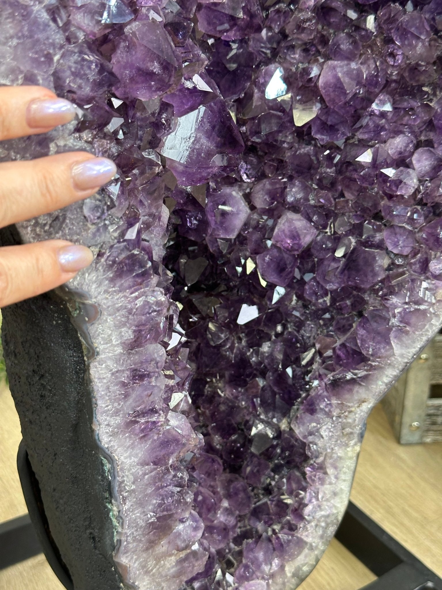 Extra Plus Quality Amethyst Clusters on Metal Stand, 152.1 lbs, 37.4" tall Model #5491 - 0035 - Brazil GemsBrazil GemsExtra Plus Quality Amethyst Clusters on Metal Stand, 152.1 lbs, 37.4" tall Model #5491 - 0035Clusters on Fixed Bases5491 - 0035