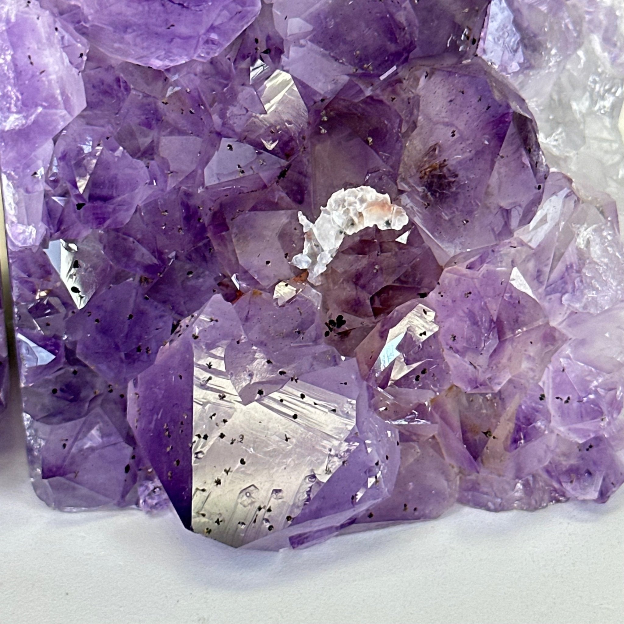 Extra Quality Amethyst Bookends, 6.6 lbs & 4.9" Tall 5151AM - 075 - Brazil GemsBrazil GemsExtra Quality Amethyst Bookends, 6.6 lbs & 4.9" Tall 5151AM - 075Bookends5151AM - 075