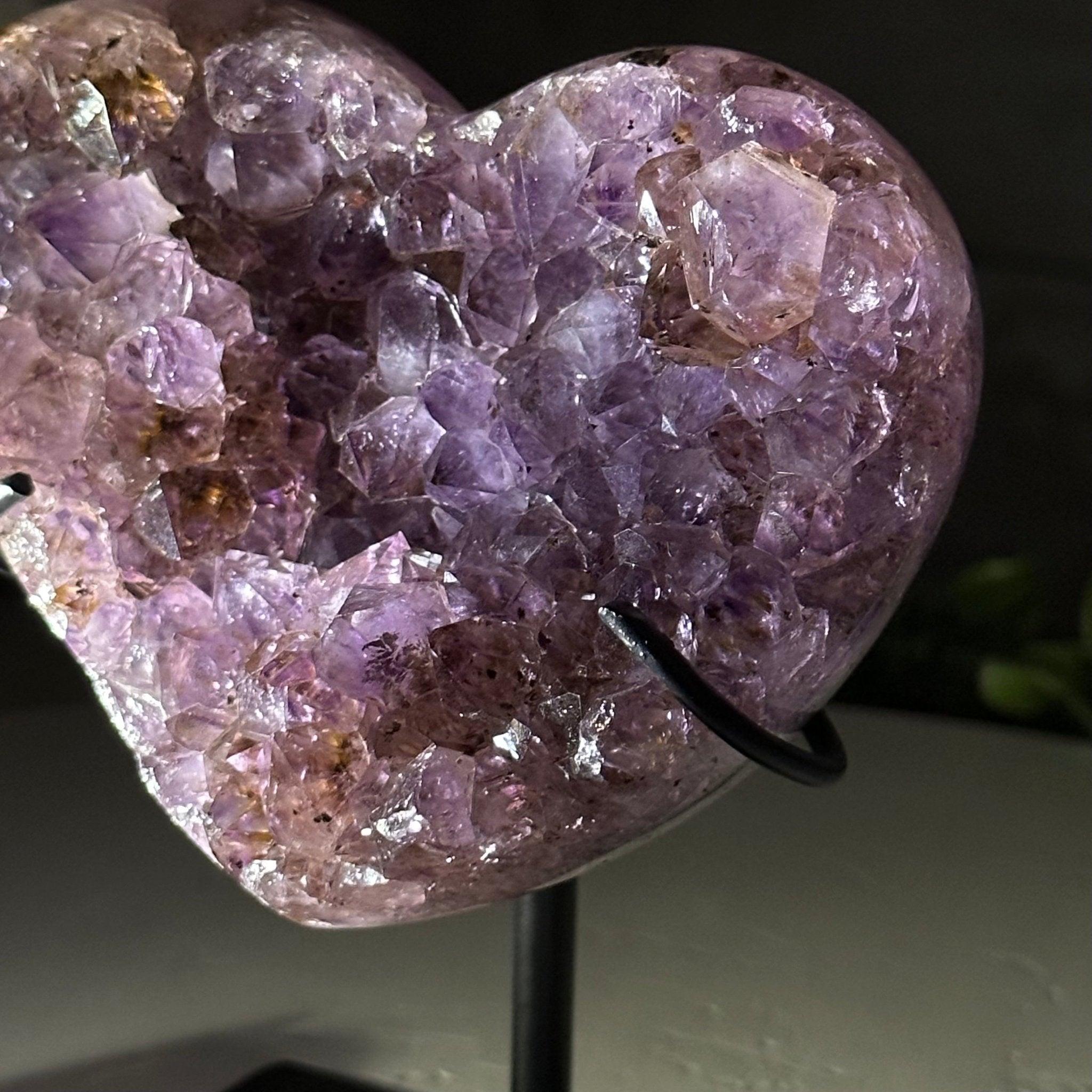 Extra Quality Amethyst Heart Geode w/ metal stand, 1.3 lbs & 5.5" Tall #5463-0297 - Brazil GemsBrazil GemsExtra Quality Amethyst Heart Geode w/ metal stand, 1.3 lbs & 5.5" Tall #5463-0297Hearts5463-0297