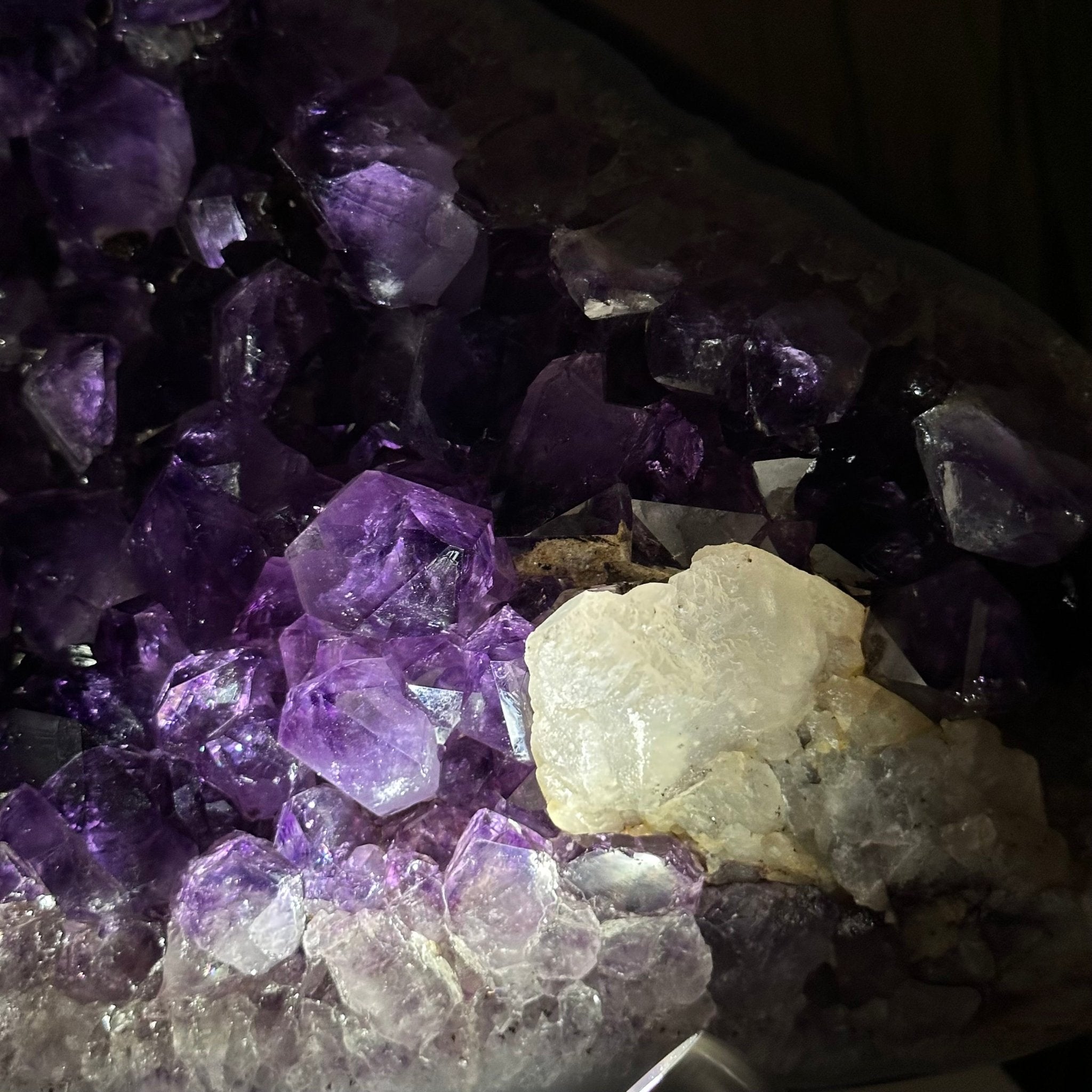 Extra Quality Brazilian Amethyst Cone, 46.4 lbs & 8.2" Tall 5619AM - 023 - Brazil GemsBrazil GemsExtra Quality Brazilian Amethyst Cone, 46.4 lbs & 8.2" Tall 5619AM - 023Crystal Cones5619AM - 023