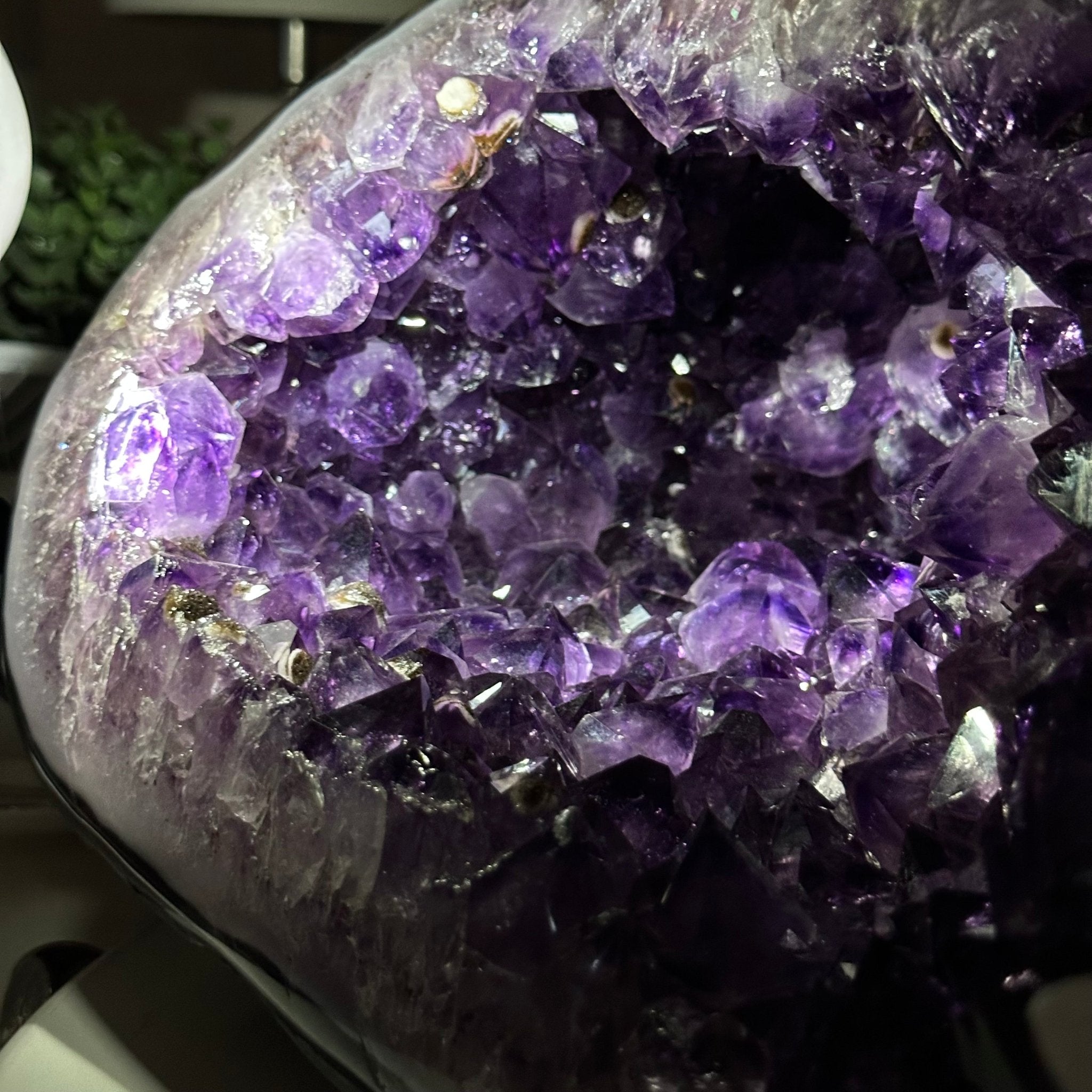 Extra Quality Brazilian Amethyst Cone, 46.4 lbs & 8.2" Tall 5619AM - 023 - Brazil GemsBrazil GemsExtra Quality Brazilian Amethyst Cone, 46.4 lbs & 8.2" Tall 5619AM - 023Crystal Cones5619AM - 023