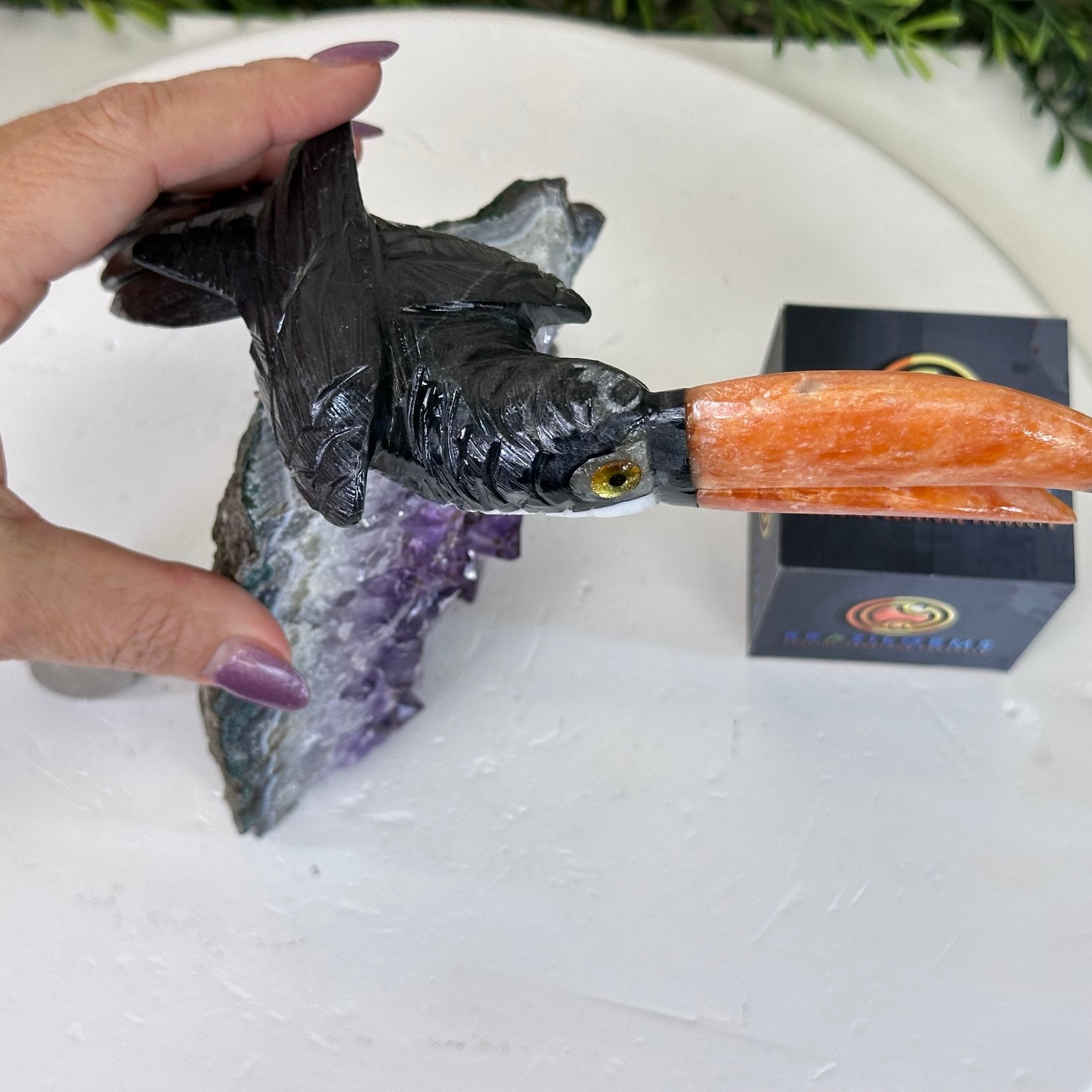 Large Hand - Carved Black Onyx Toucan Bird on an Amethyst Base, 8.1" Tall #3004 - BOTAM - 051 - Brazil GemsBrazil GemsLarge Hand - Carved Black Onyx Toucan Bird on an Amethyst Base, 8.1" Tall #3004 - BOTAM - 051Crystal Birds3004 - BOTAM - 051