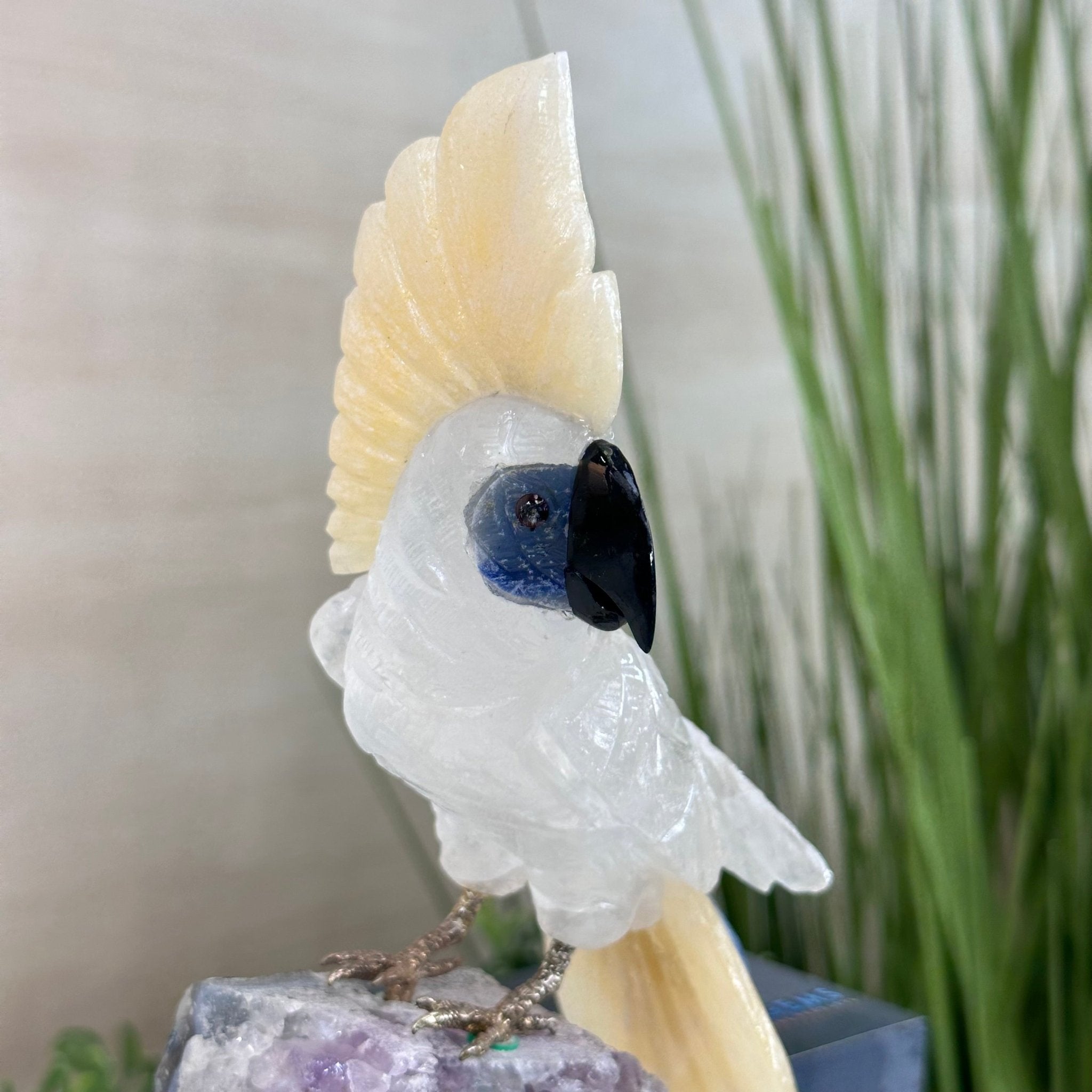 Large Hand - Carved Clear Quartz Cockatoo on an Amethyst Base, 9.1" Tall #3004 - CQCAM - 033 - Brazil GemsBrazil GemsLarge Hand - Carved Clear Quartz Cockatoo on an Amethyst Base, 9.1" Tall #3004 - CQCAM - 033Crystal Birds3004 - CQCAM - 033