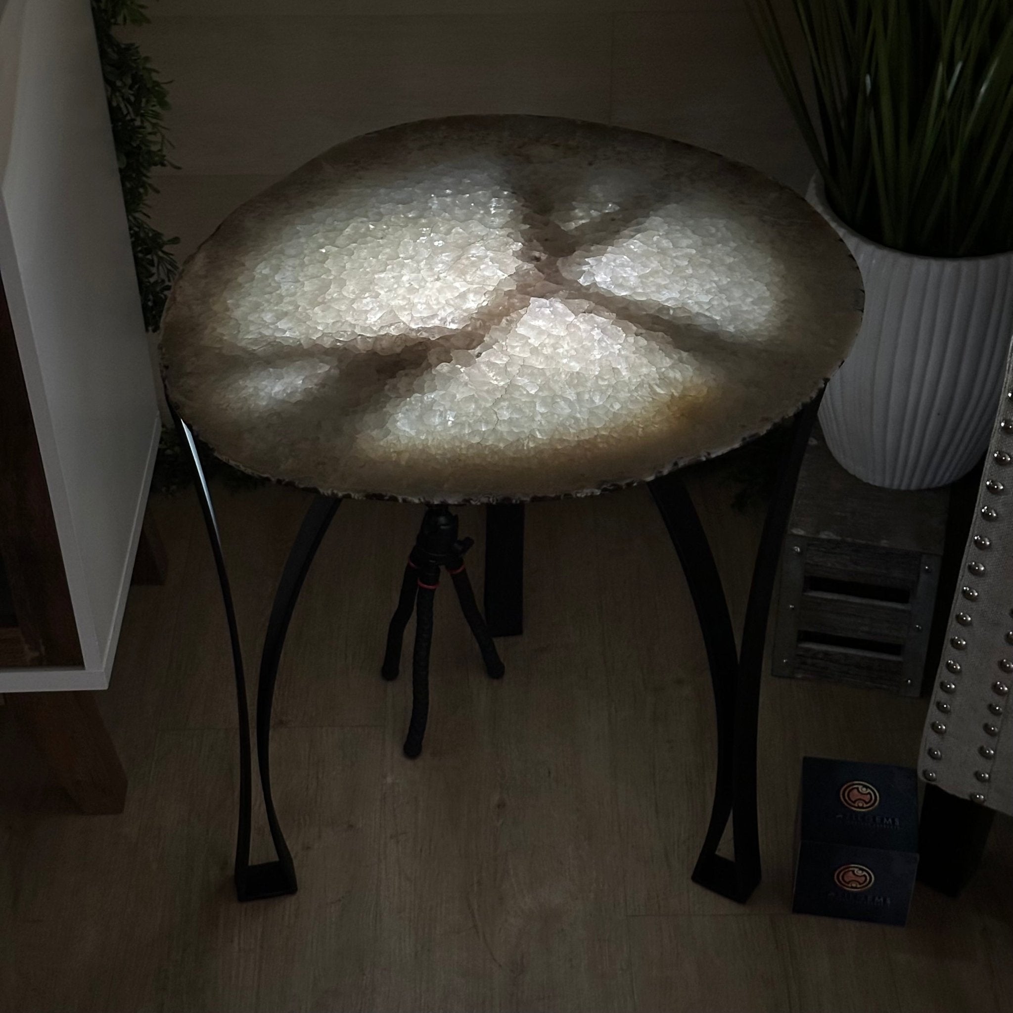 Large Natural Brazilian Agate Side Table on a black metal base, 23.5" Tall 1307 - 0027 - Brazil GemsBrazil GemsLarge Natural Brazilian Agate Side Table on a black metal base, 23.5" Tall 1307 - 0027Tables: Side1307 - 0027