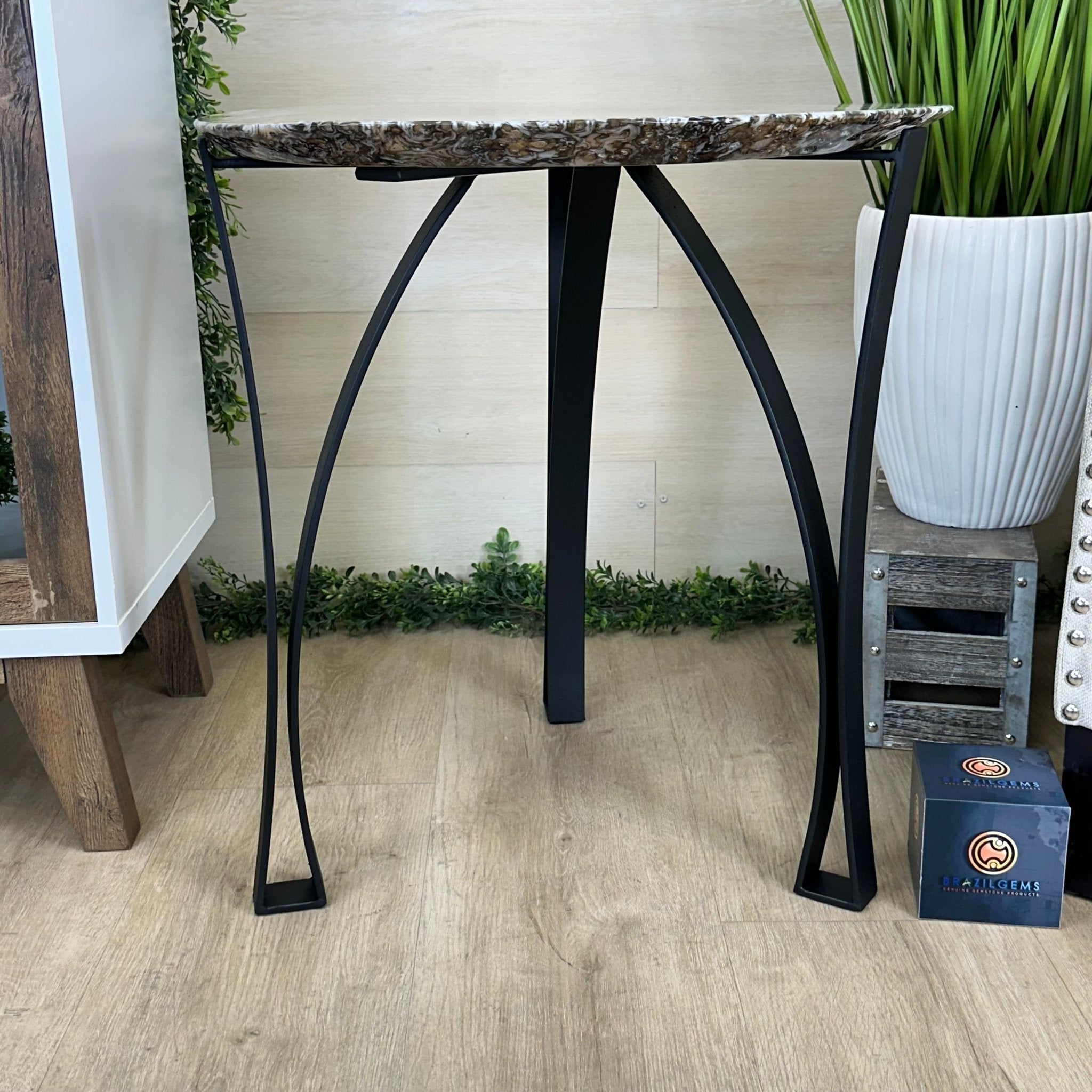 Large Natural Brazilian Agate Side Table on a black metal base, 23.5" Tall 1307 - 0027 - Brazil GemsBrazil GemsLarge Natural Brazilian Agate Side Table on a black metal base, 23.5" Tall 1307 - 0027Tables: Side1307 - 0027