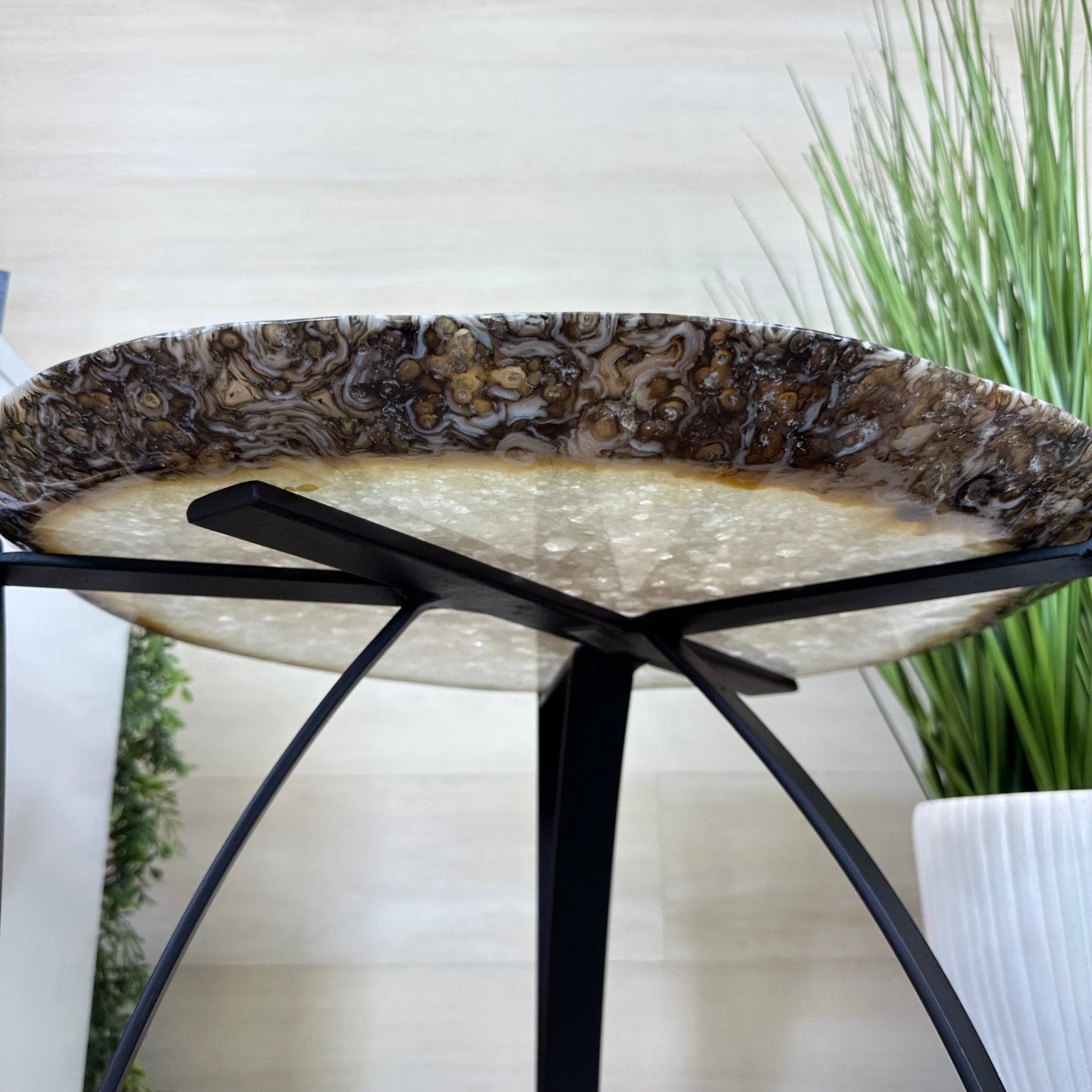 Large Natural Brazilian Agate Side Table on a black metal base, 23.5" Tall 1307 - 0027 - Brazil GemsBrazil GemsLarge Natural Brazilian Agate Side Table on a black metal base, 23.5" Tall 1307 - 0027Tables: Side1307 - 0027