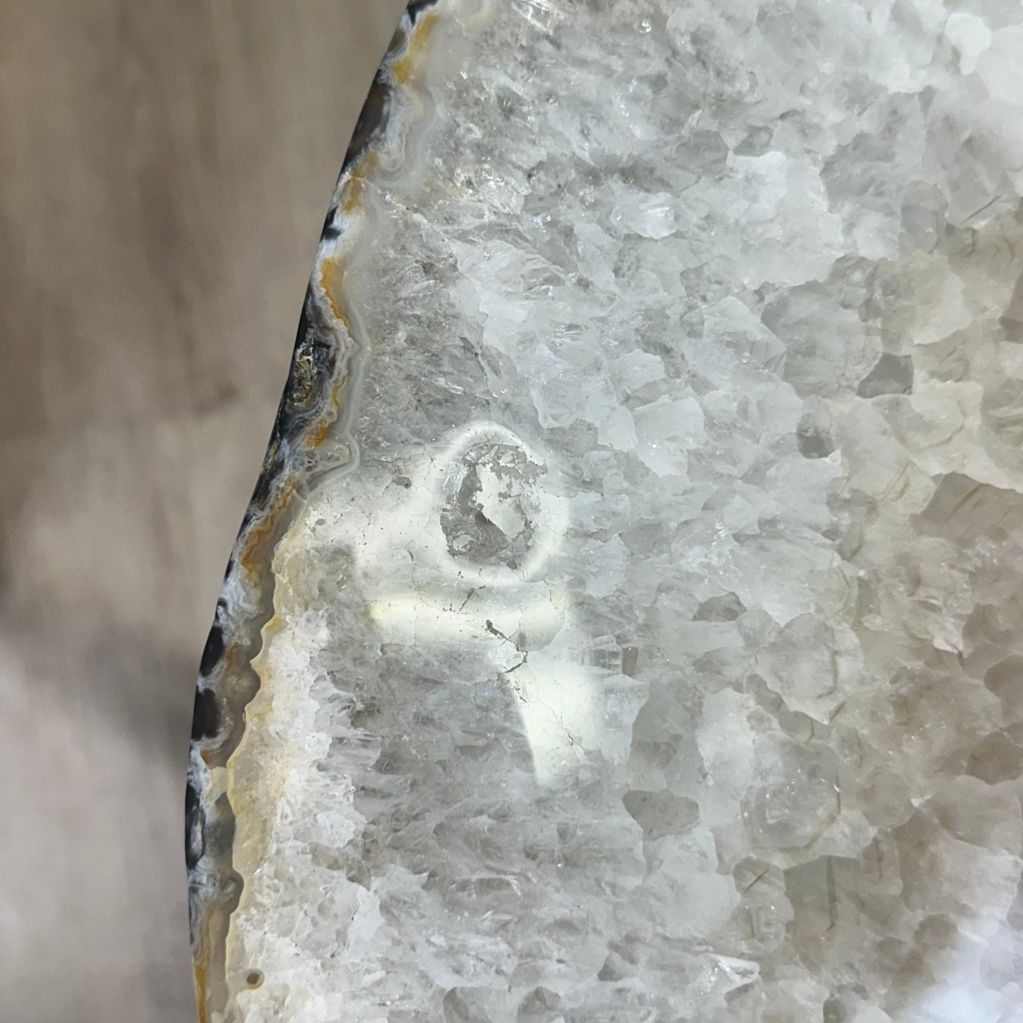 Large Natural Brazilian Agate Side Table on a black metal base, 23.5" Tall 1307 - 0027 - Brazil GemsBrazil GemsLarge Natural Brazilian Agate Side Table on a black metal base, 23.5" Tall 1307 - 0027Tables: Side1307 - 0027