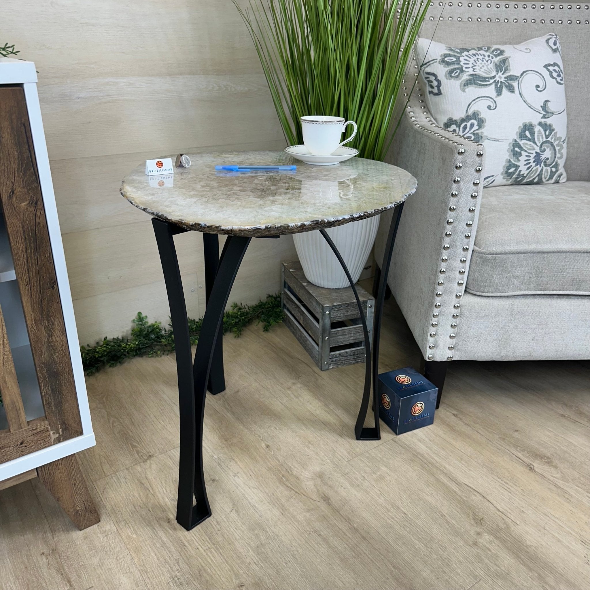 Large Natural Brazilian Agate Side Table on a black metal base, 23.5" Tall 1307 - 0027 - Brazil GemsBrazil GemsLarge Natural Brazilian Agate Side Table on a black metal base, 23.5" Tall 1307 - 0027Tables: Side1307 - 0027
