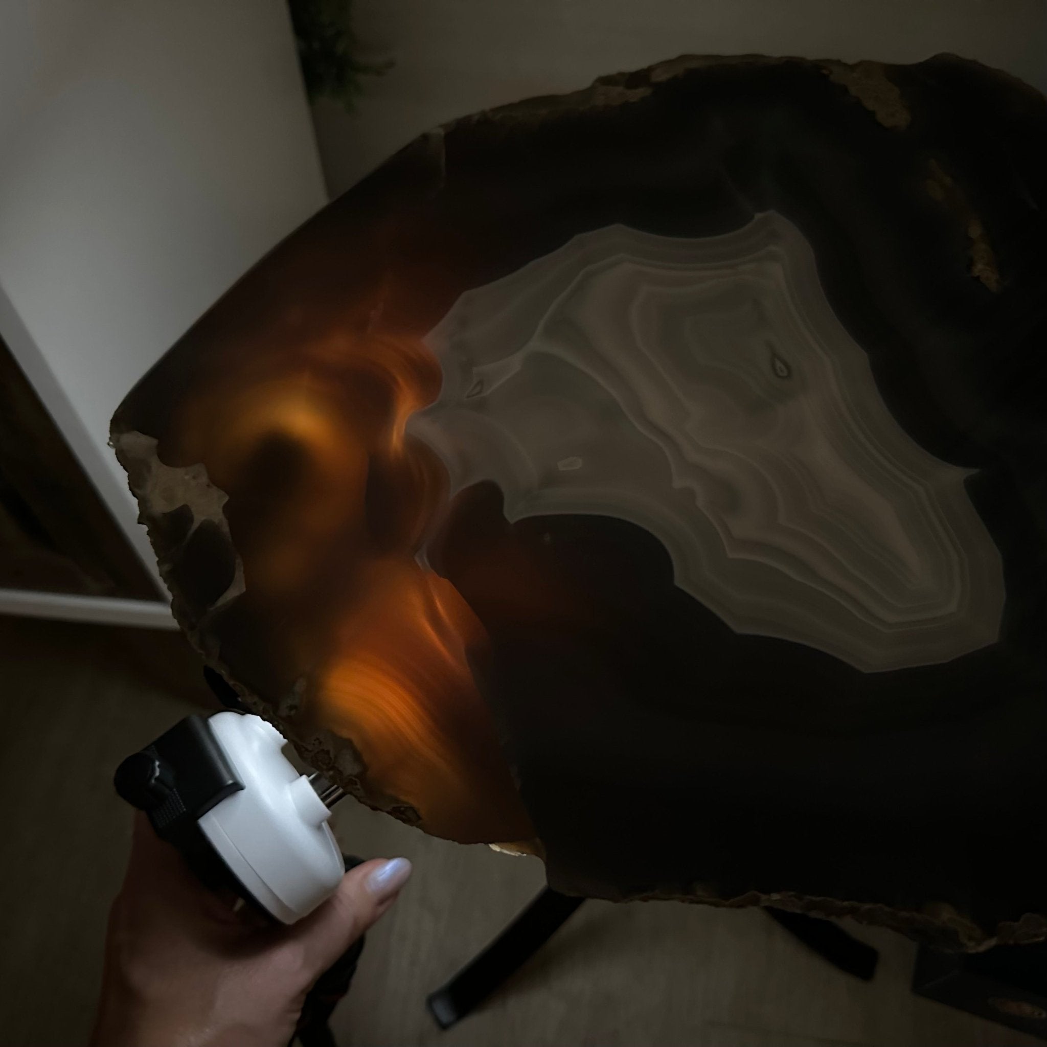 Natural Brazilian Agate Side Table on a black metal base, 21.9" Tall 1305 - 0184 - Brazil GemsBrazil GemsNatural Brazilian Agate Side Table on a black metal base, 21.9" Tall 1305 - 0184Tables: Side1305 - 0184