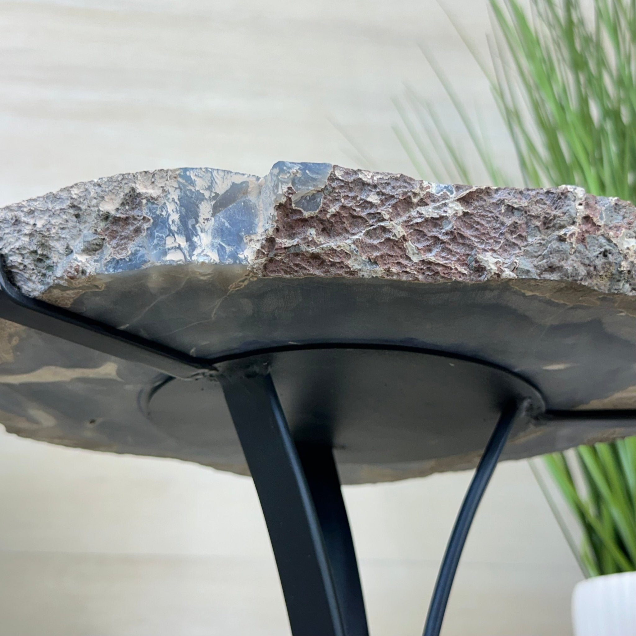 Natural Brazilian Agate Side Table on a black metal base, 21.9" Tall 1305 - 0184 - Brazil GemsBrazil GemsNatural Brazilian Agate Side Table on a black metal base, 21.9" Tall 1305 - 0184Tables: Side1305 - 0184