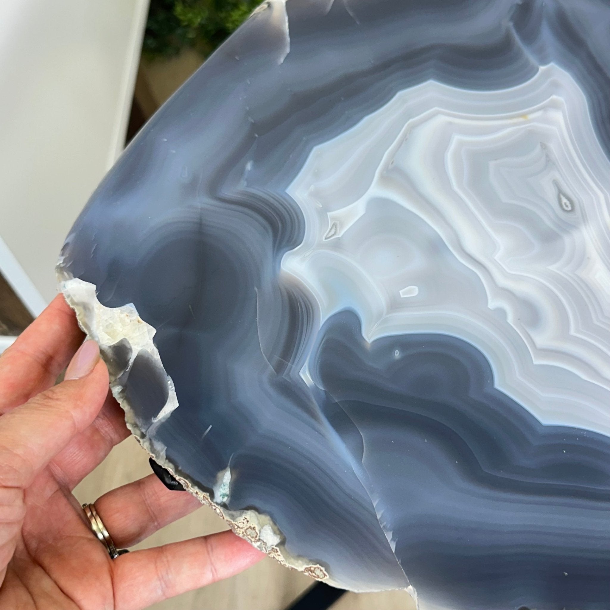 Natural Brazilian Agate Side Table on a black metal base, 21.9" Tall 1305 - 0184 - Brazil GemsBrazil GemsNatural Brazilian Agate Side Table on a black metal base, 21.9" Tall 1305 - 0184Tables: Side1305 - 0184